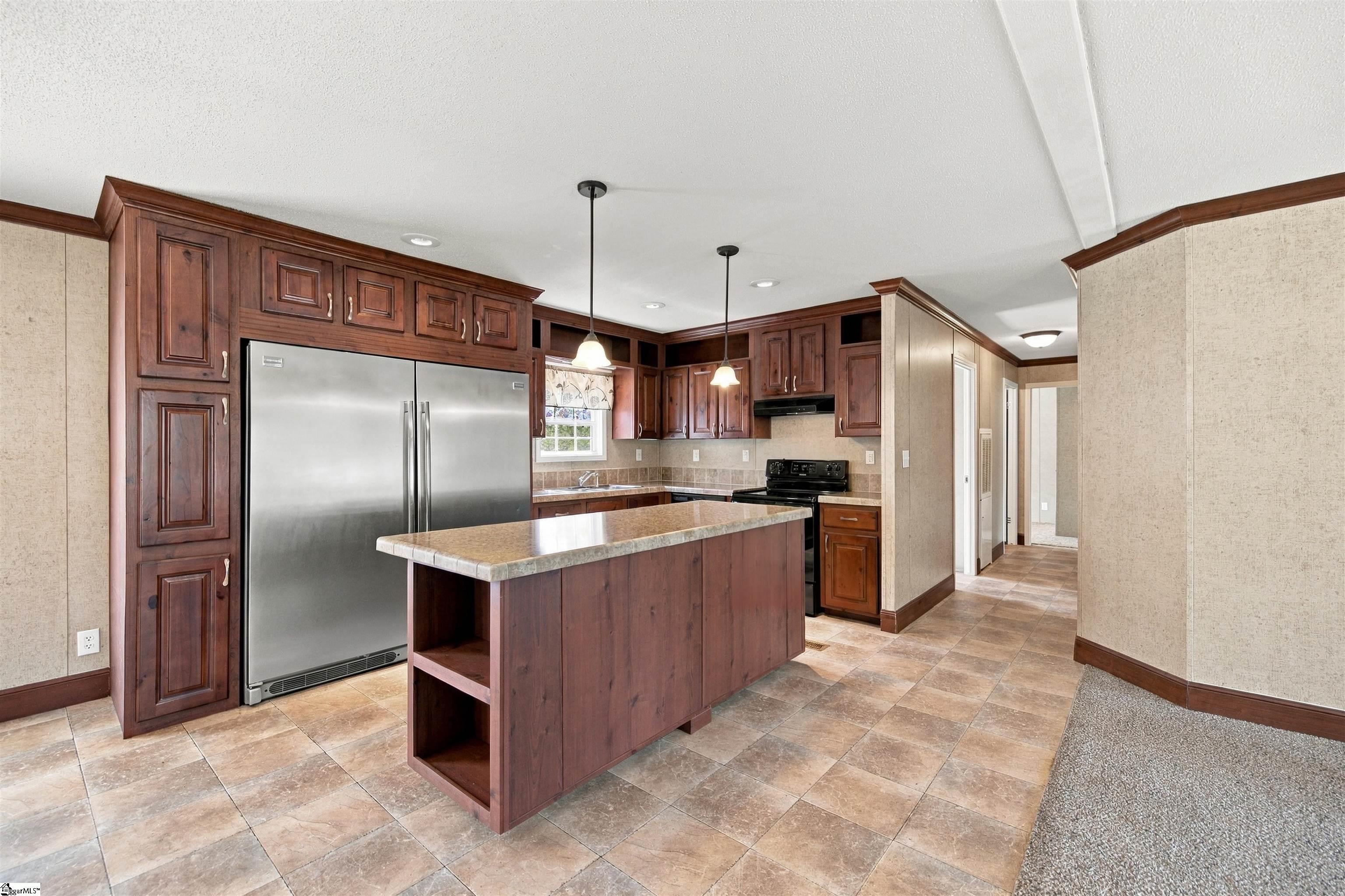608 H I Taylor Road Property Photo 7
