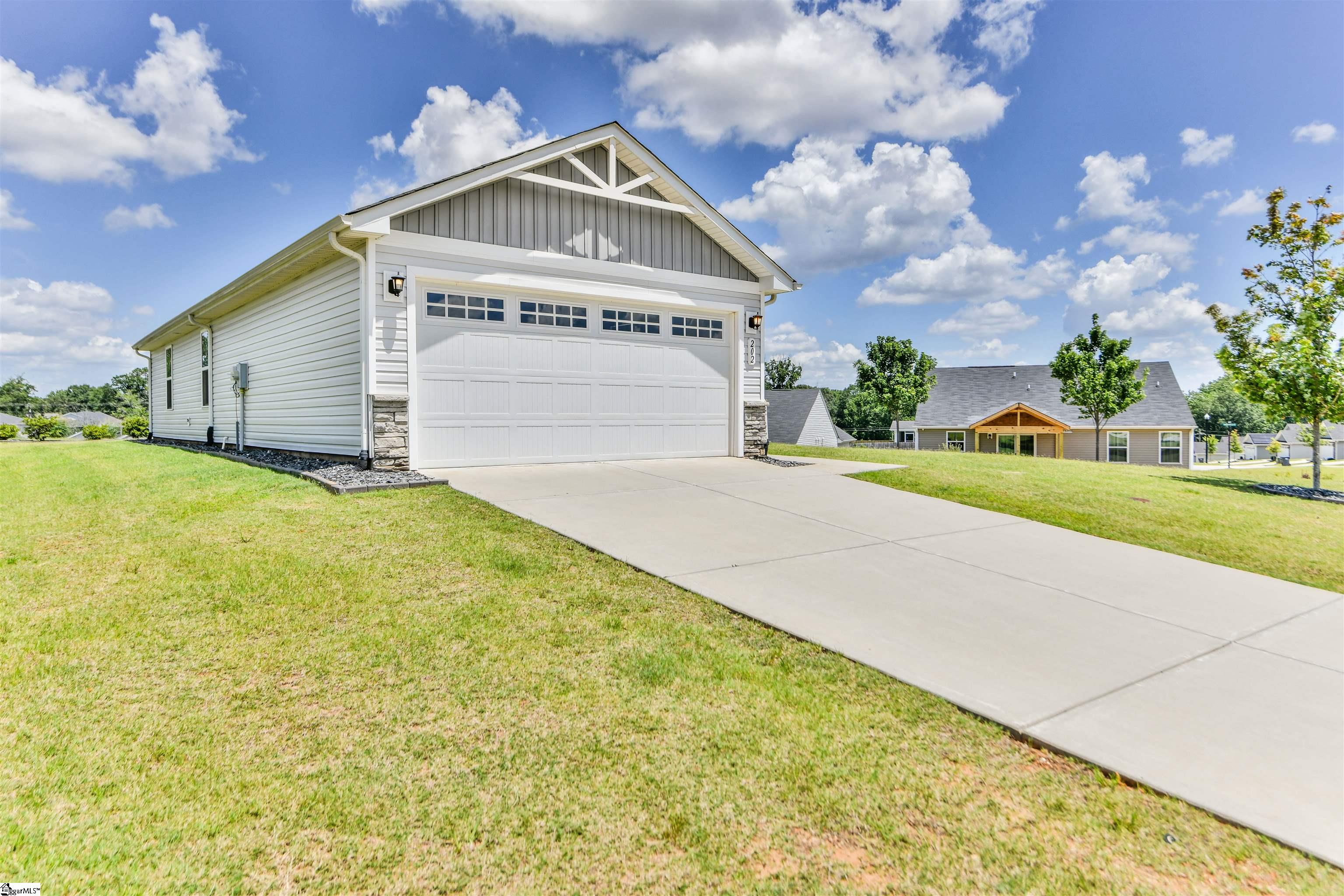 202 Bending Branch Road Property Photo 32