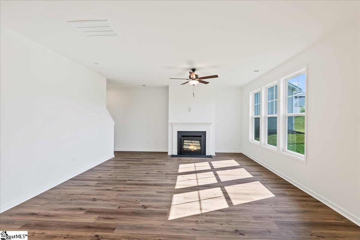 2053 Halton Oaks Drive Property Photo 10