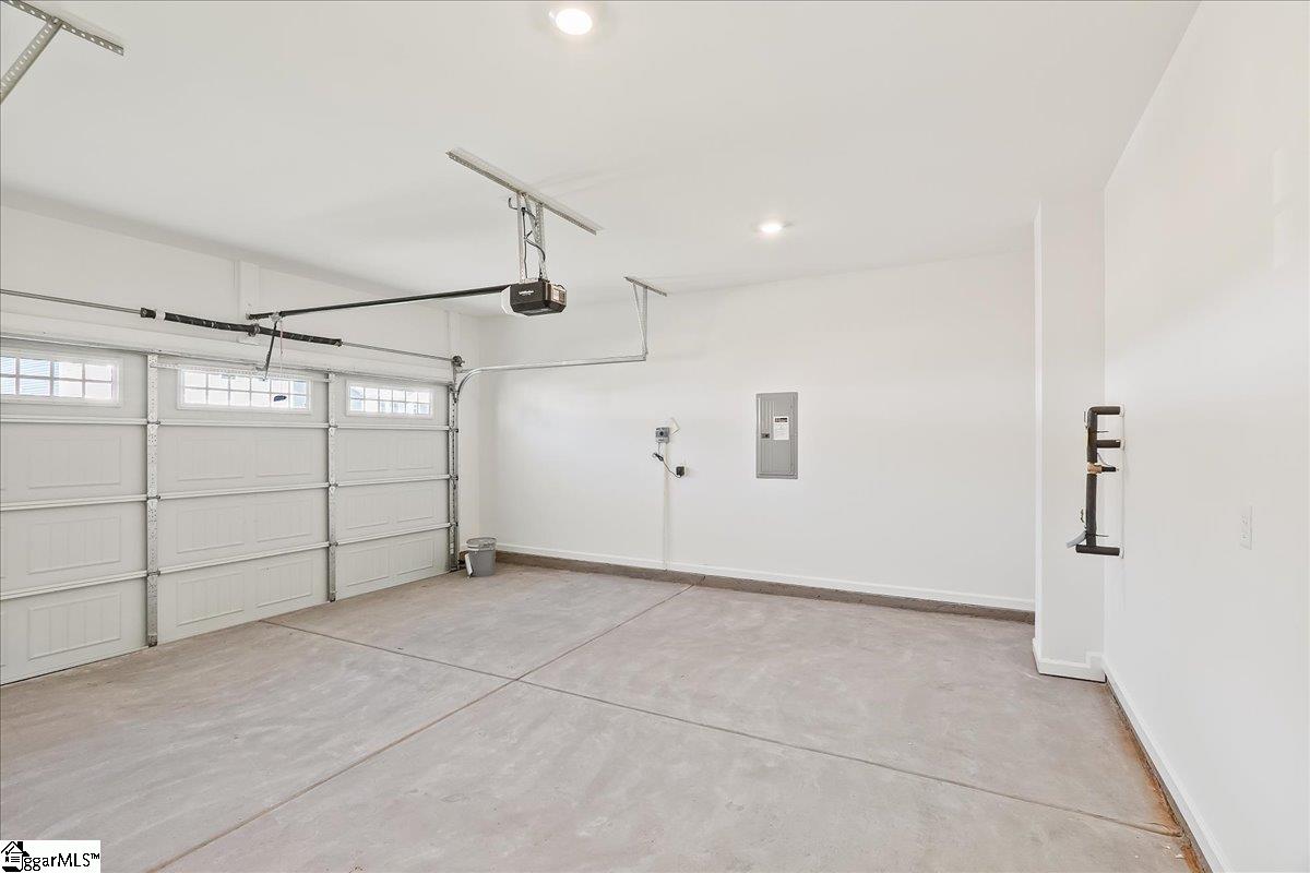 2053 Halton Oaks Drive Property Photo 31