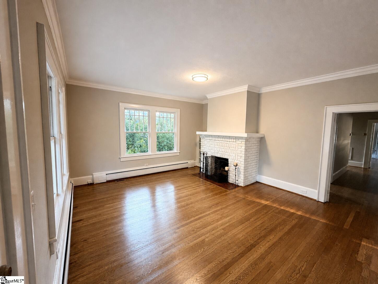 118 E Earle Street Property Photo 6