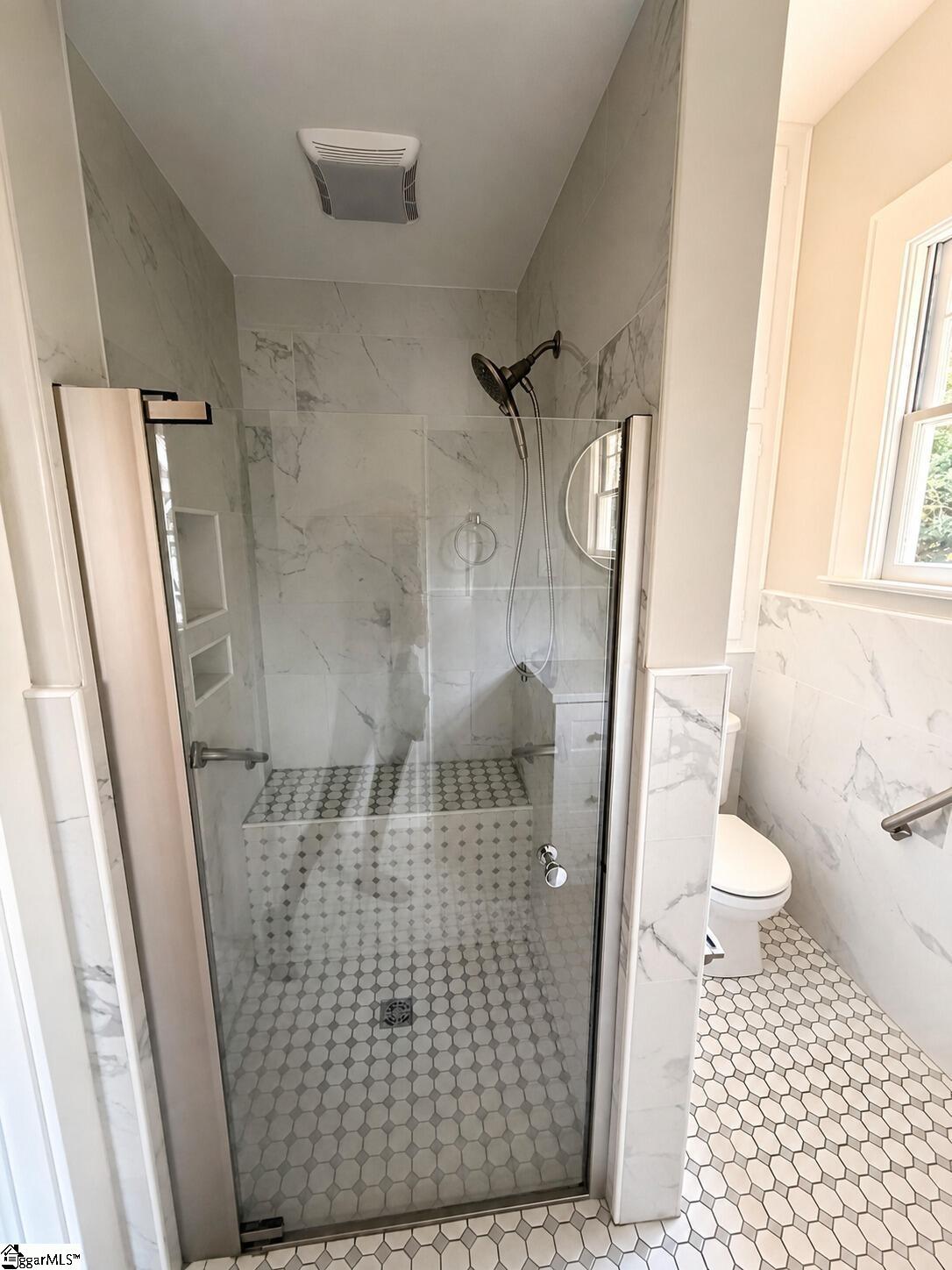 118 E Earle Street Property Photo 25