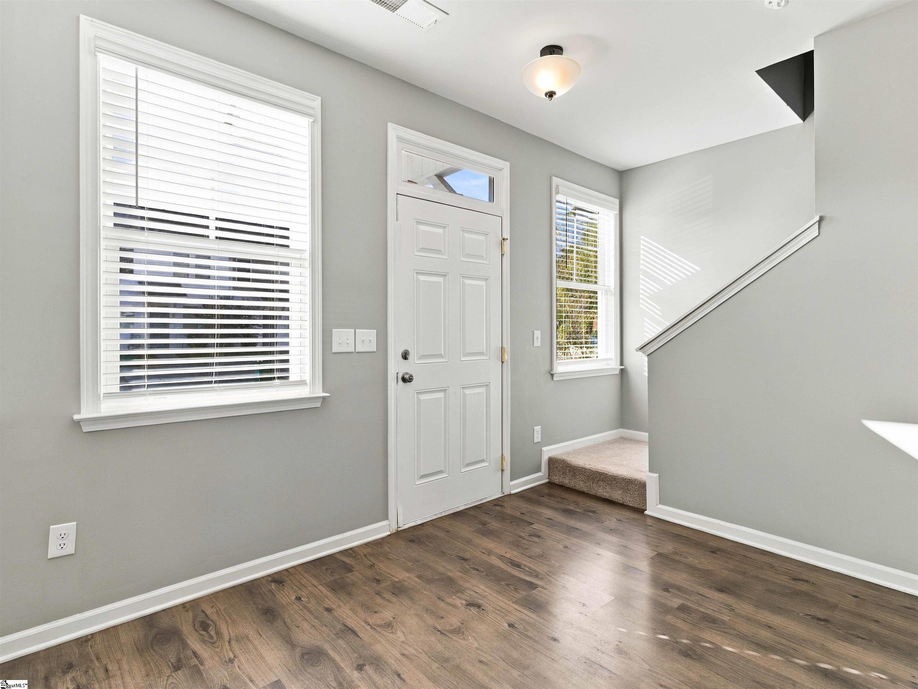 153 Valley Creek Drive Property Photo 12
