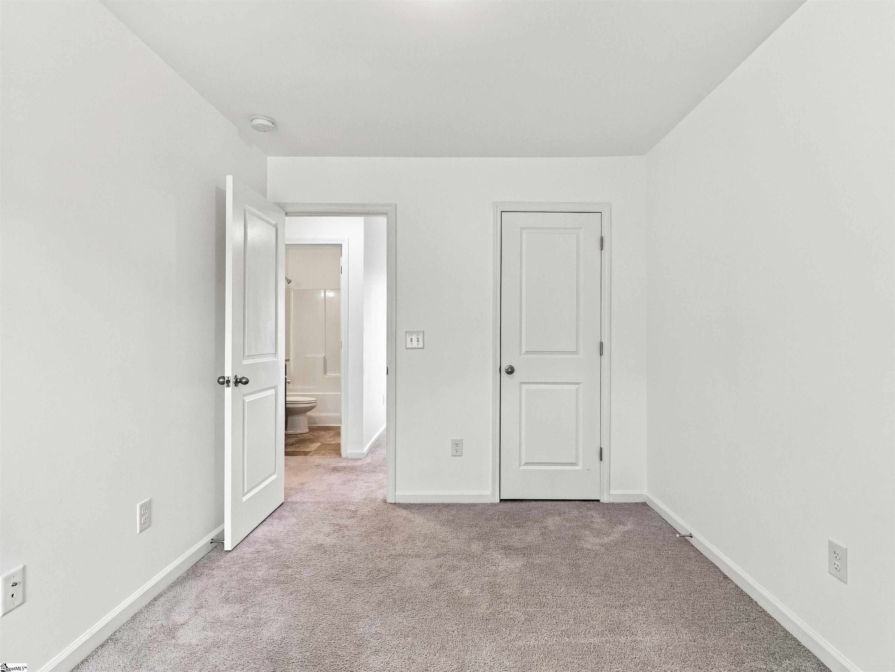 153 Valley Creek Drive Property Photo 16
