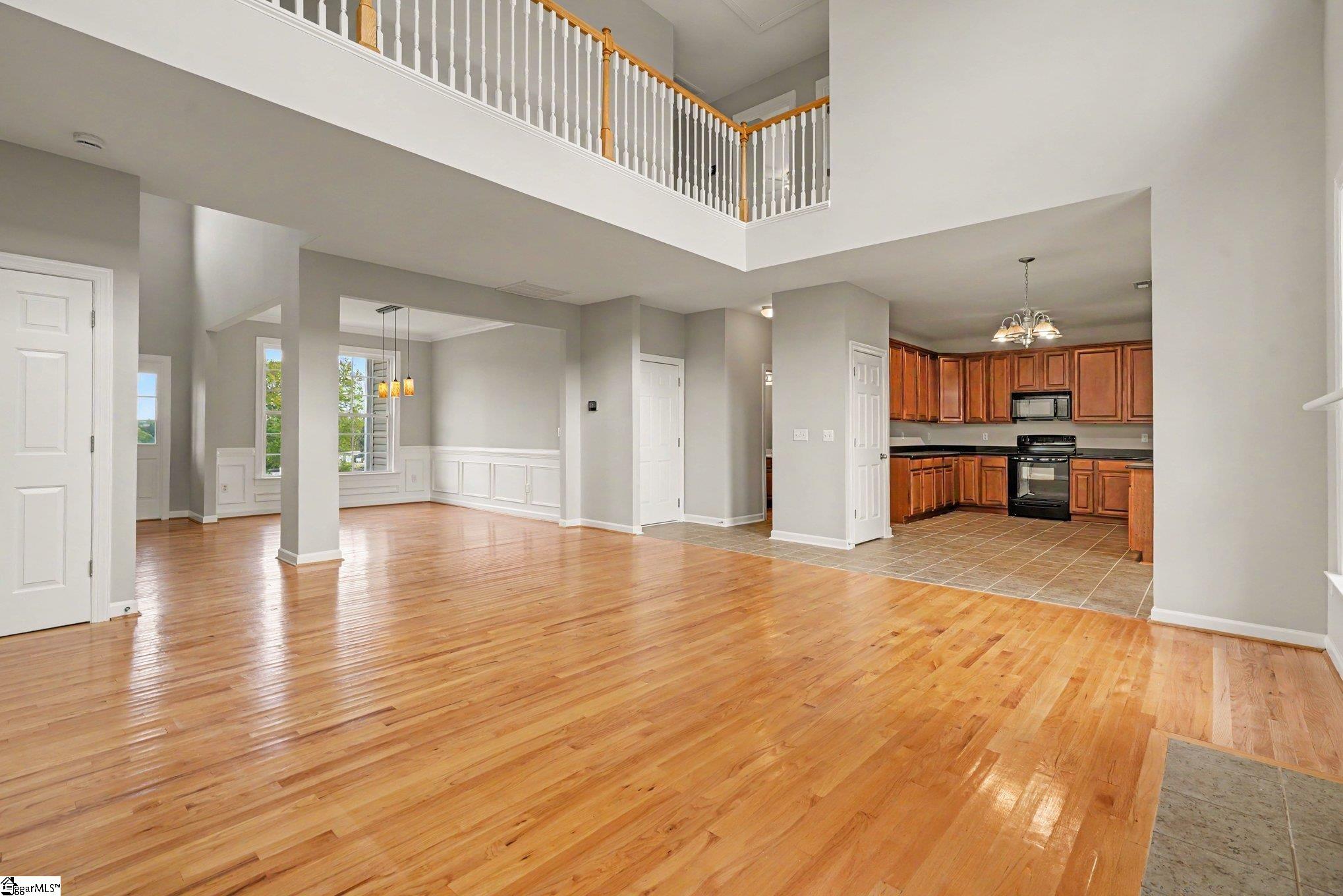 205 Chanticlear Court Property Photo 12