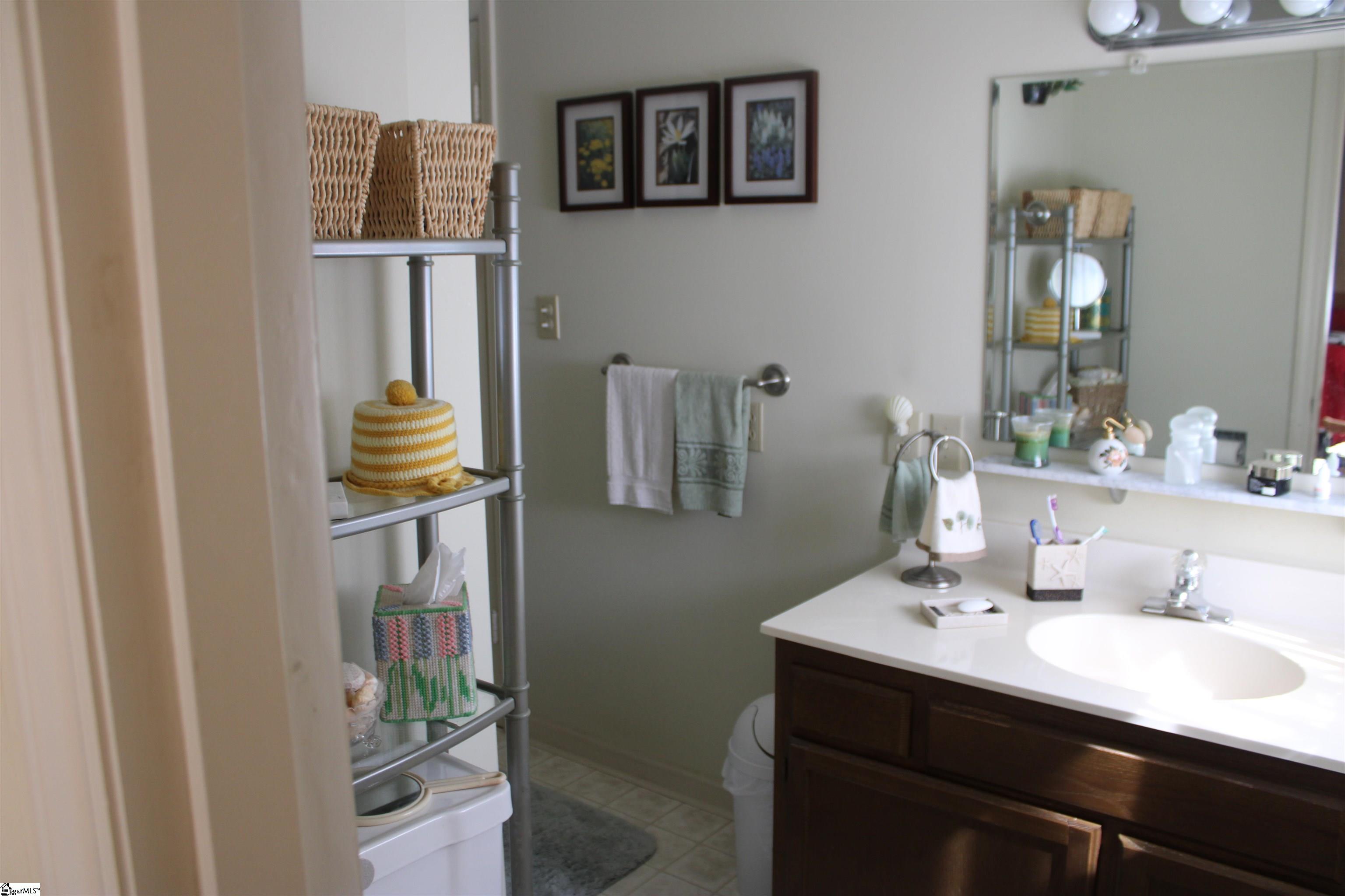 1285 Springdale Road Property Photo 8