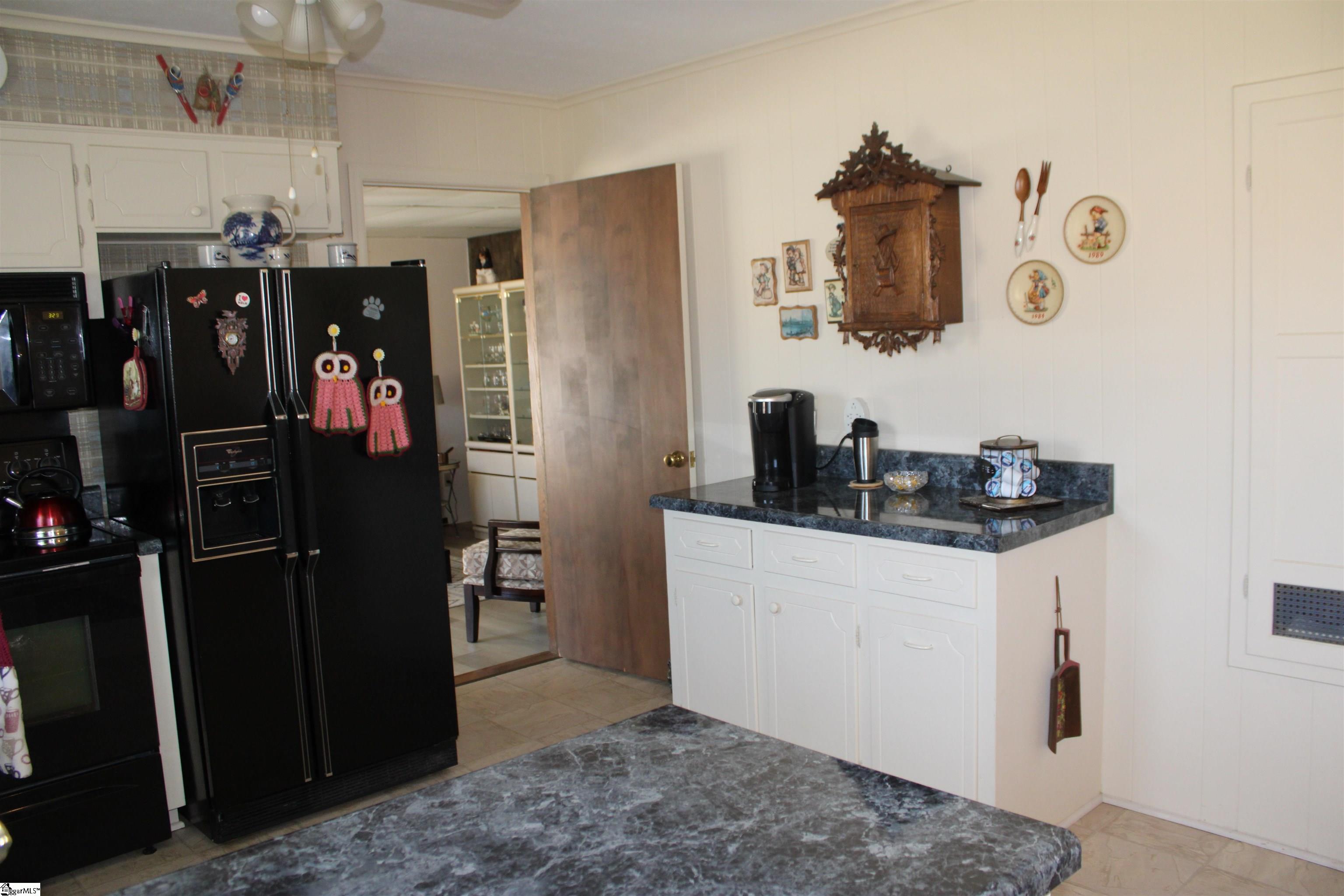 1285 Springdale Road Property Photo 23
