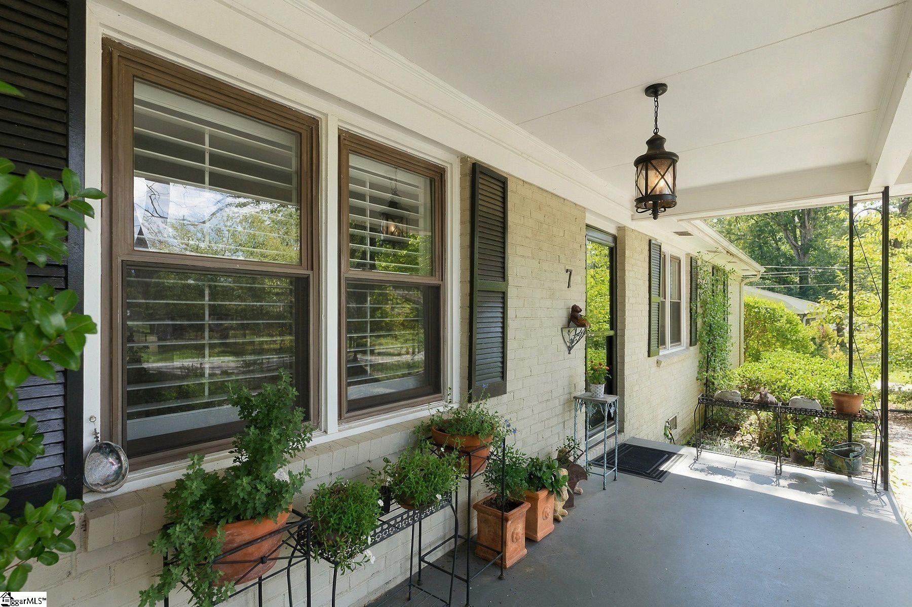 7 Thames Drive Property Photo 3