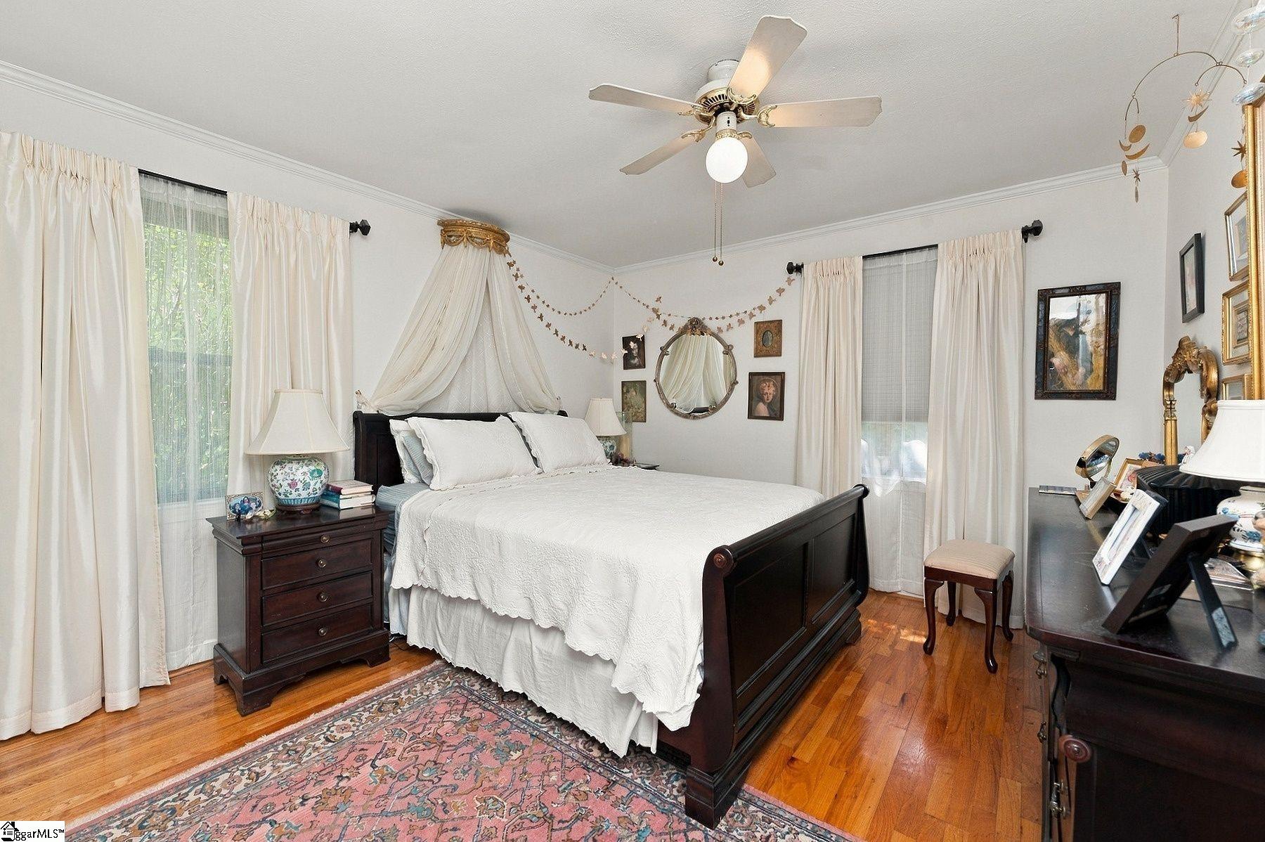 7 Thames Drive Property Photo 12