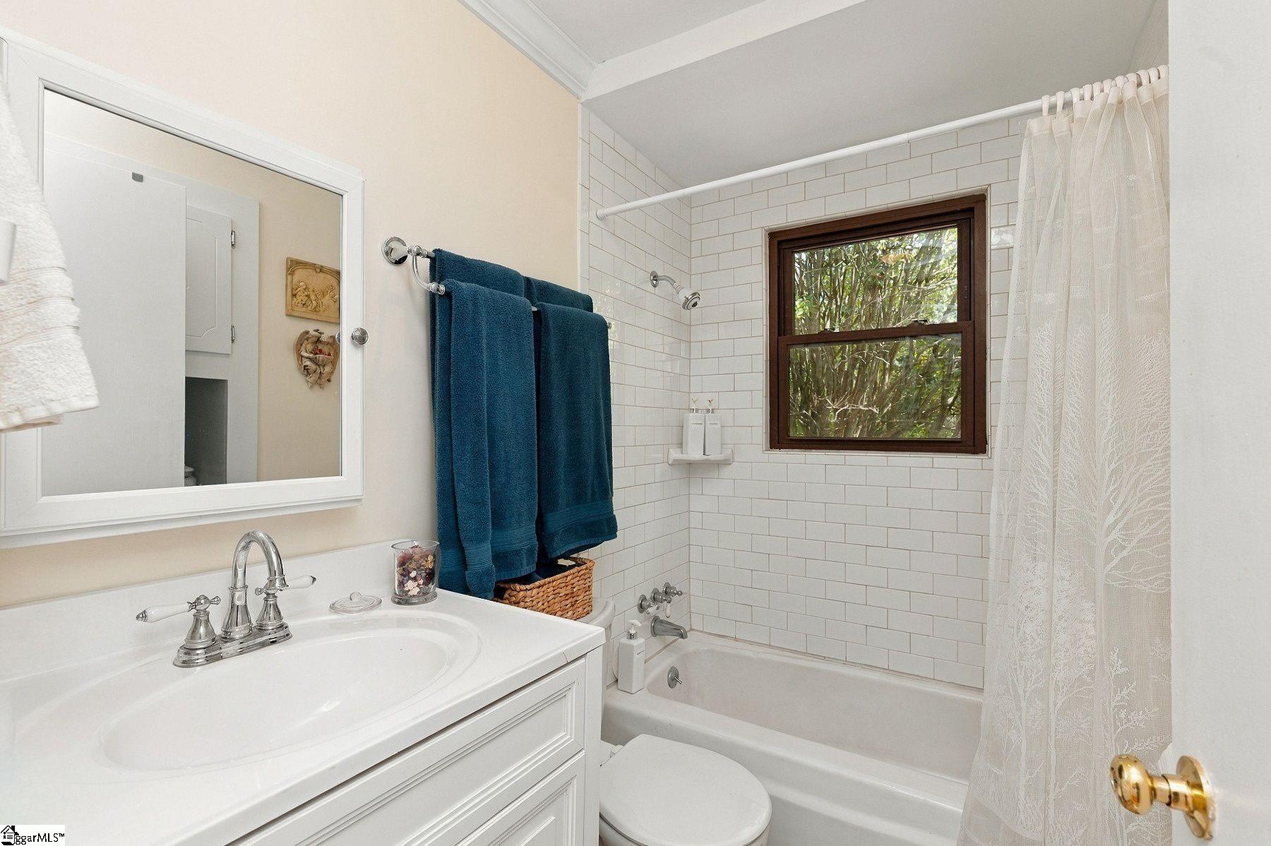 7 Thames Drive Property Photo 16