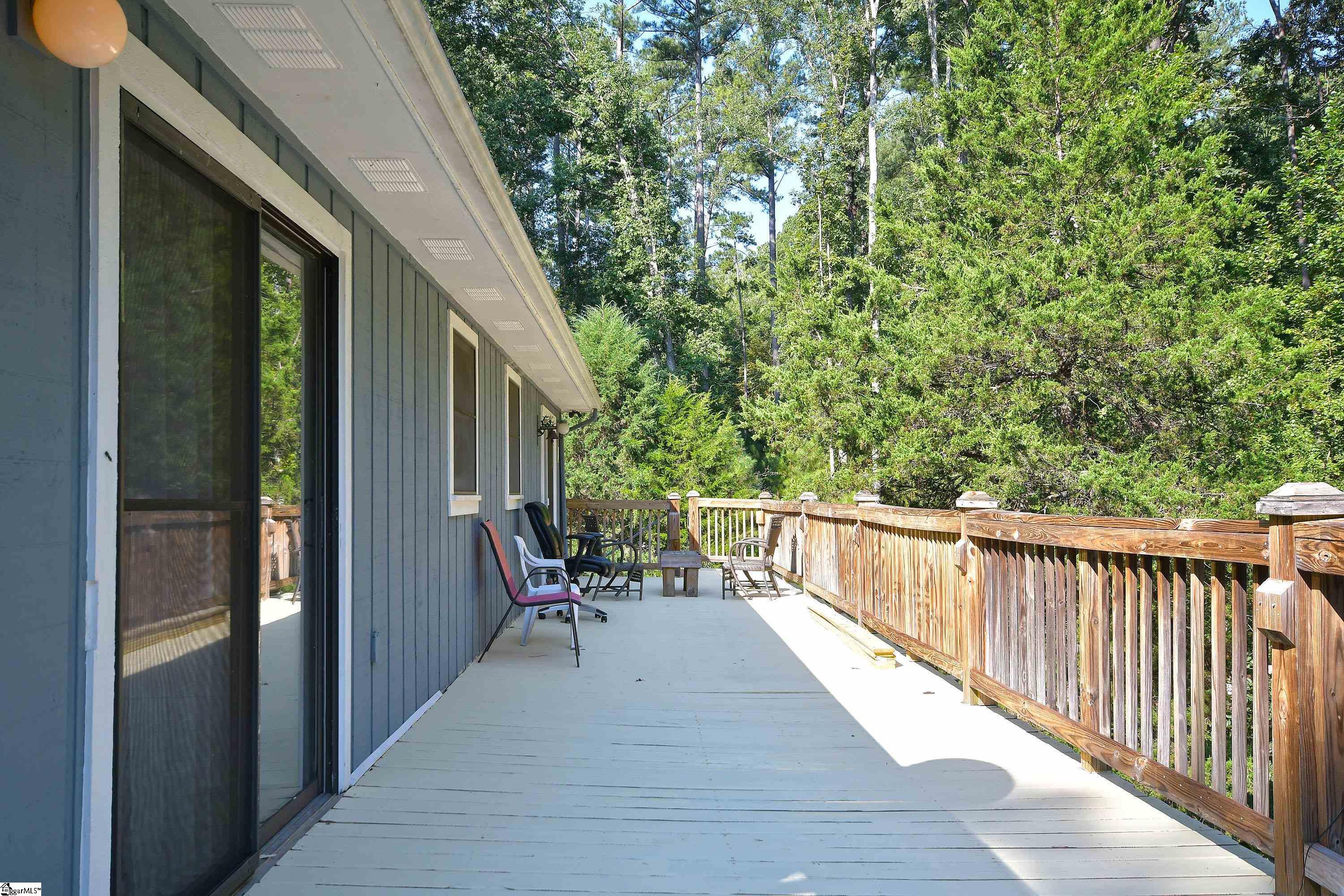 403 Stratford Drive Property Photo 17