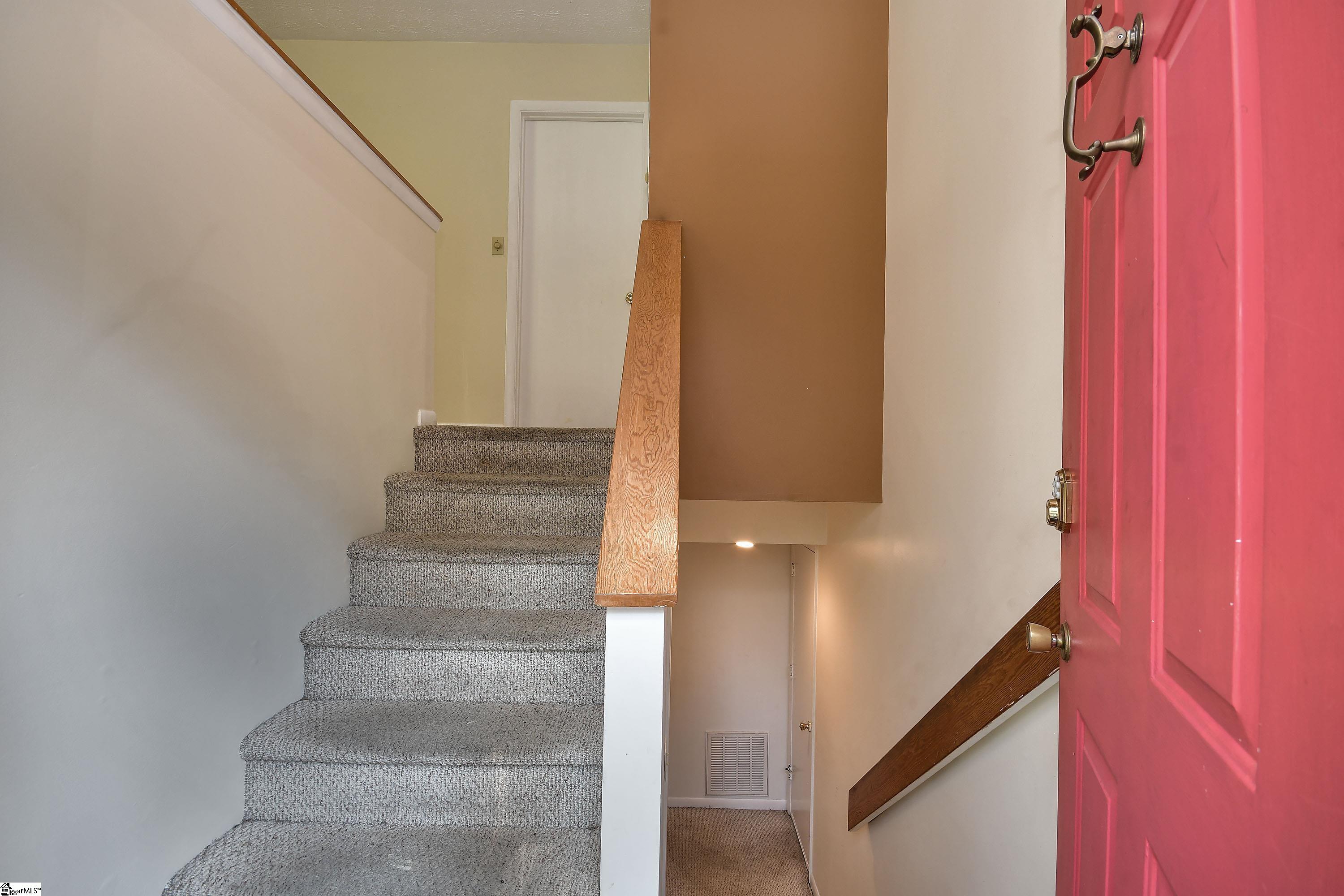 403 Stratford Drive Property Photo 18
