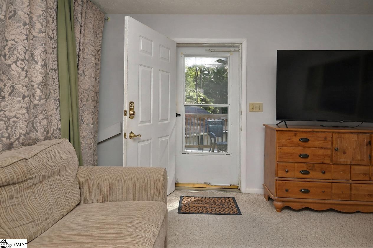 403 Stratford Drive Property Photo 34