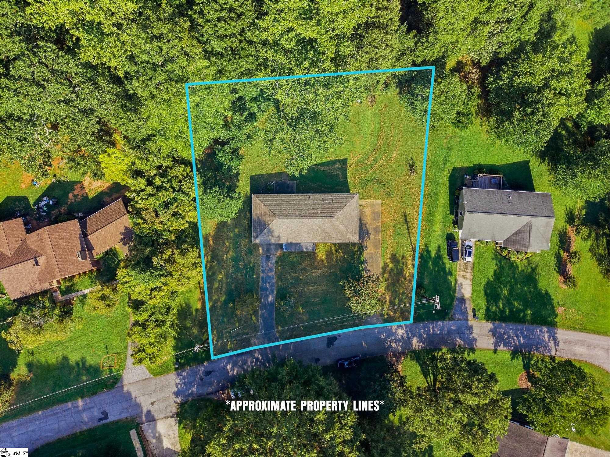 108 Apple Drive Property Photo 5