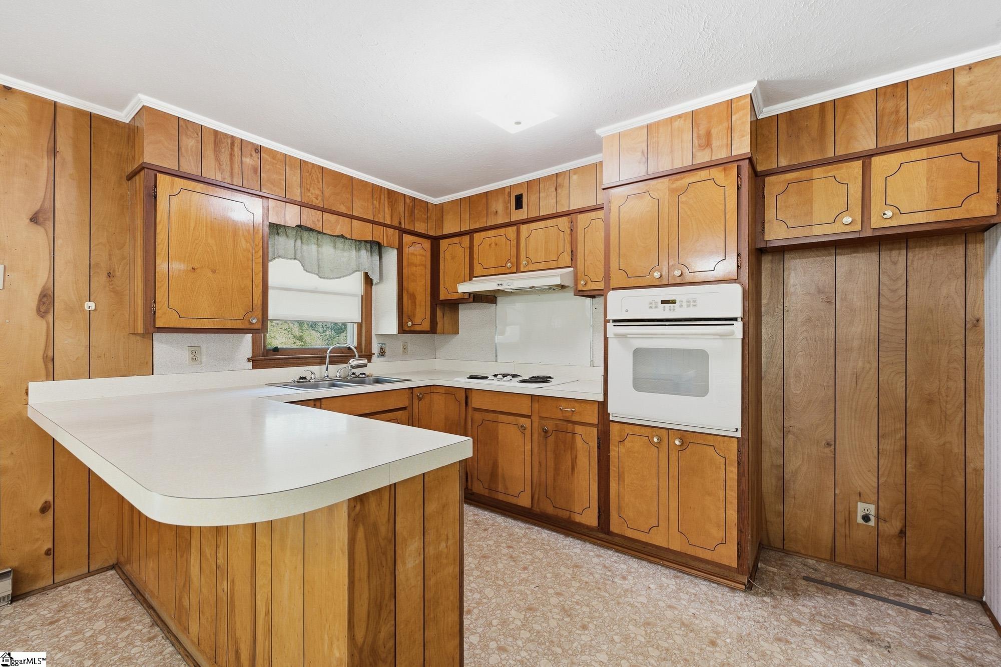 108 Apple Drive Property Photo 12