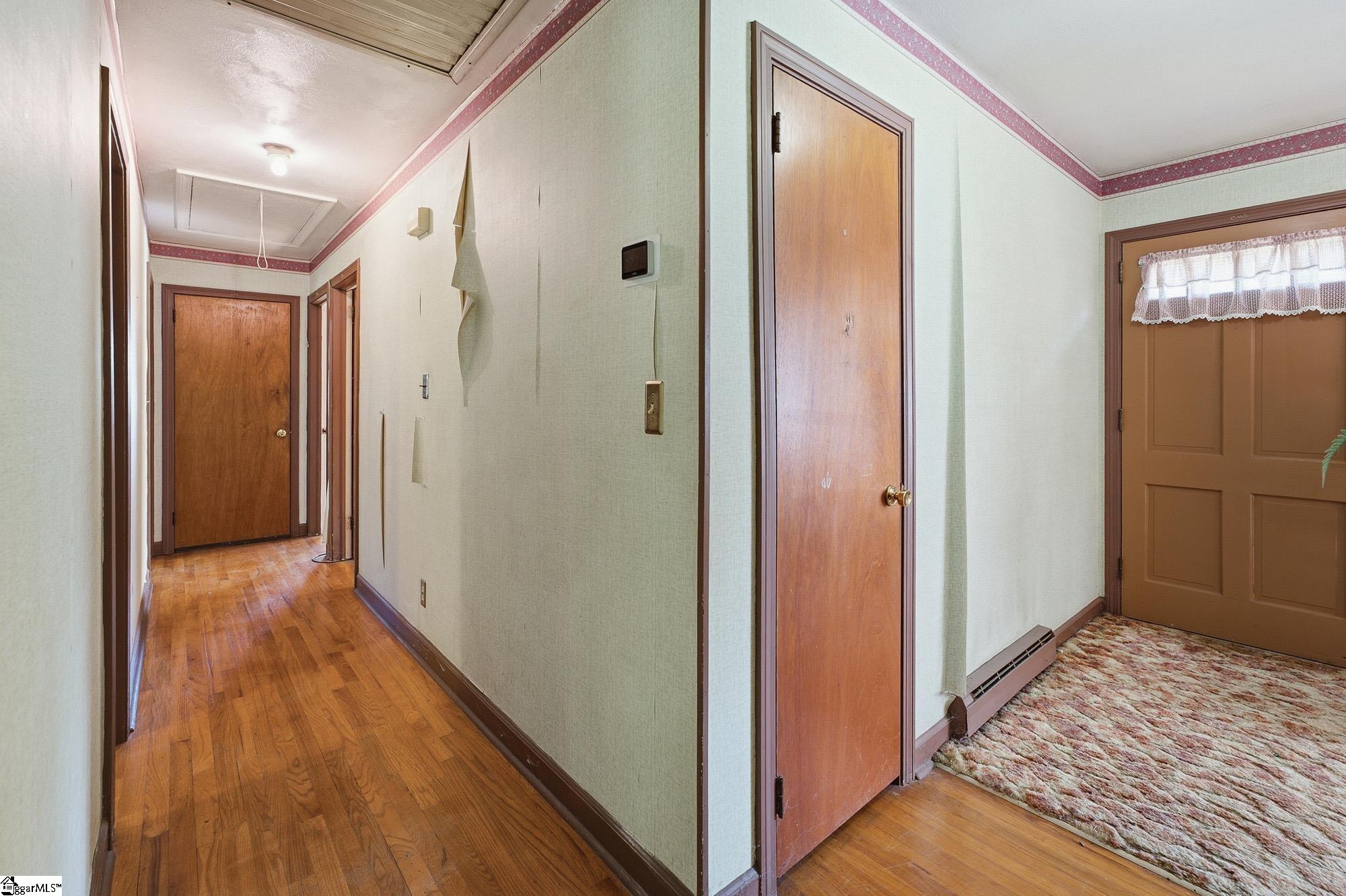 108 Apple Drive Property Photo 18
