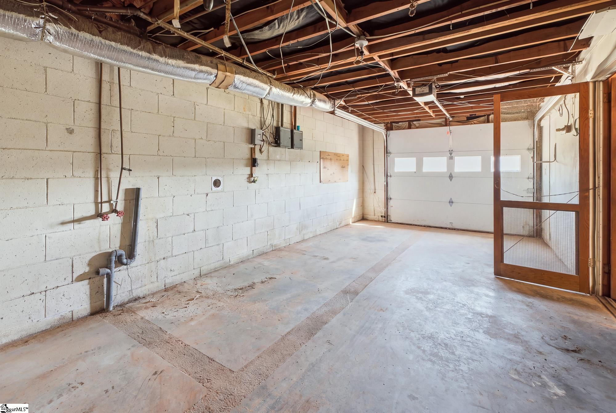 108 Apple Drive Property Photo 31