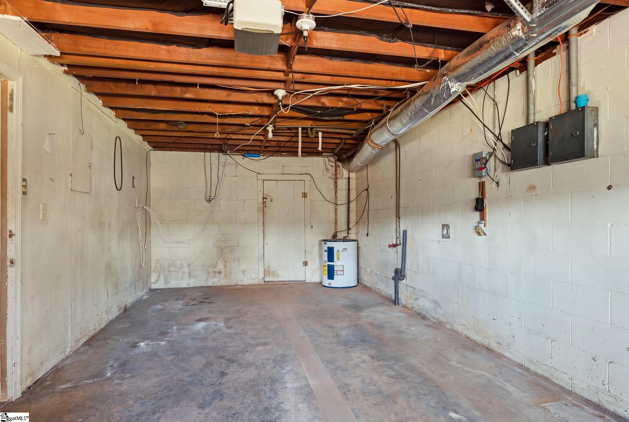 108 Apple Drive Property Photo 32