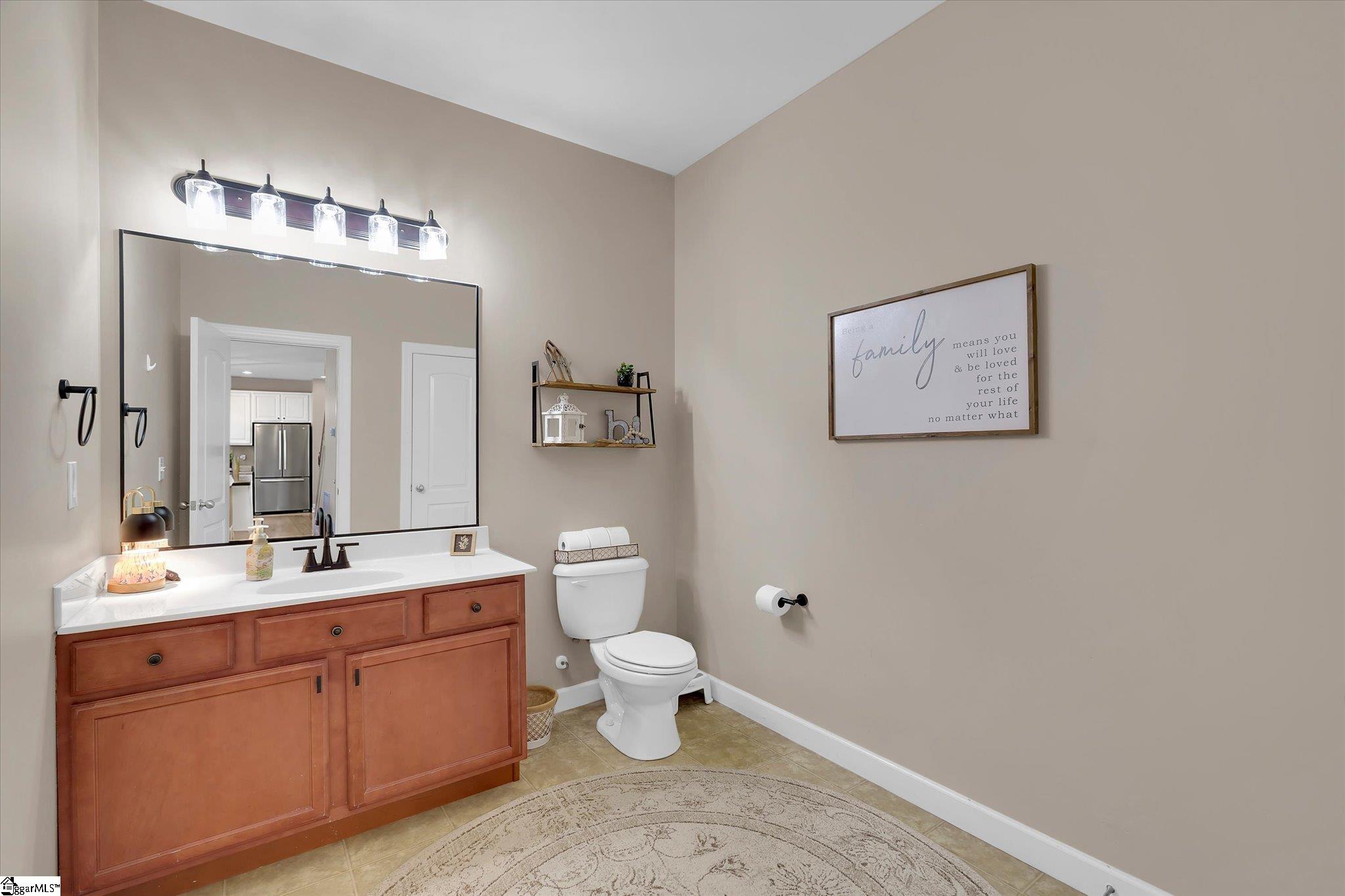 606 Summitbluff Drive Property Photo 17