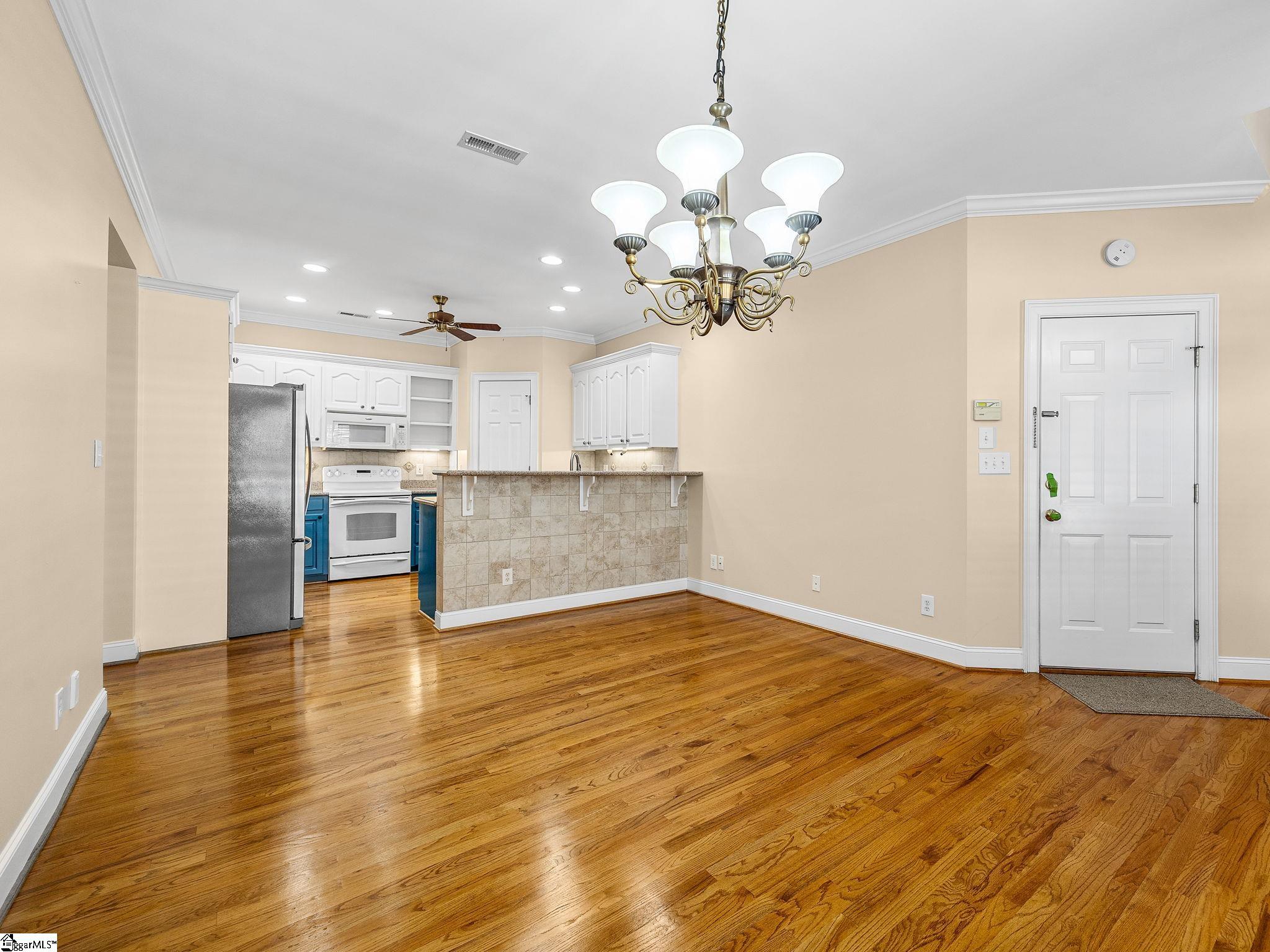 215 Arbours Commons Court Property Photo 9