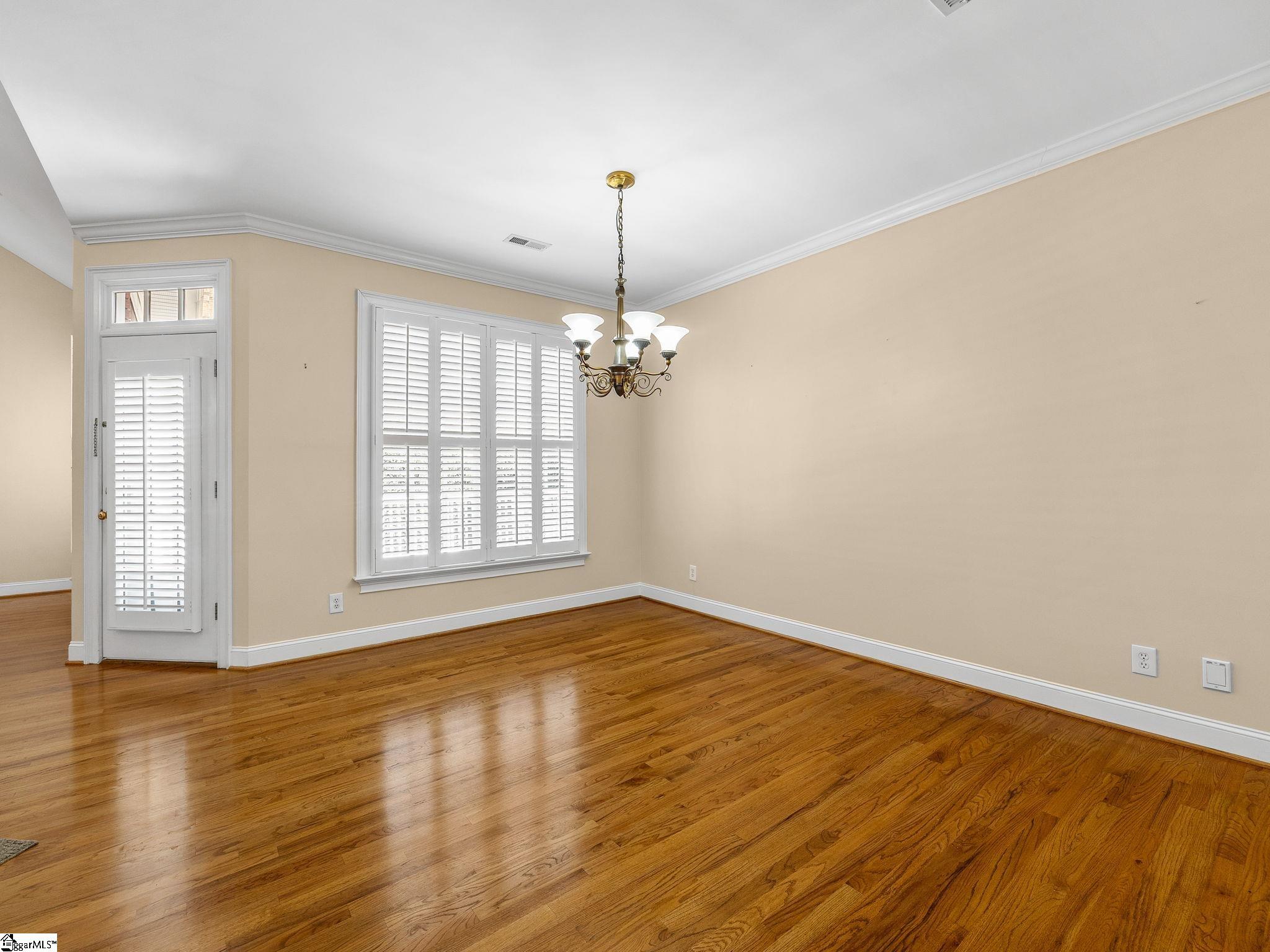 215 Arbours Commons Court Property Photo 10