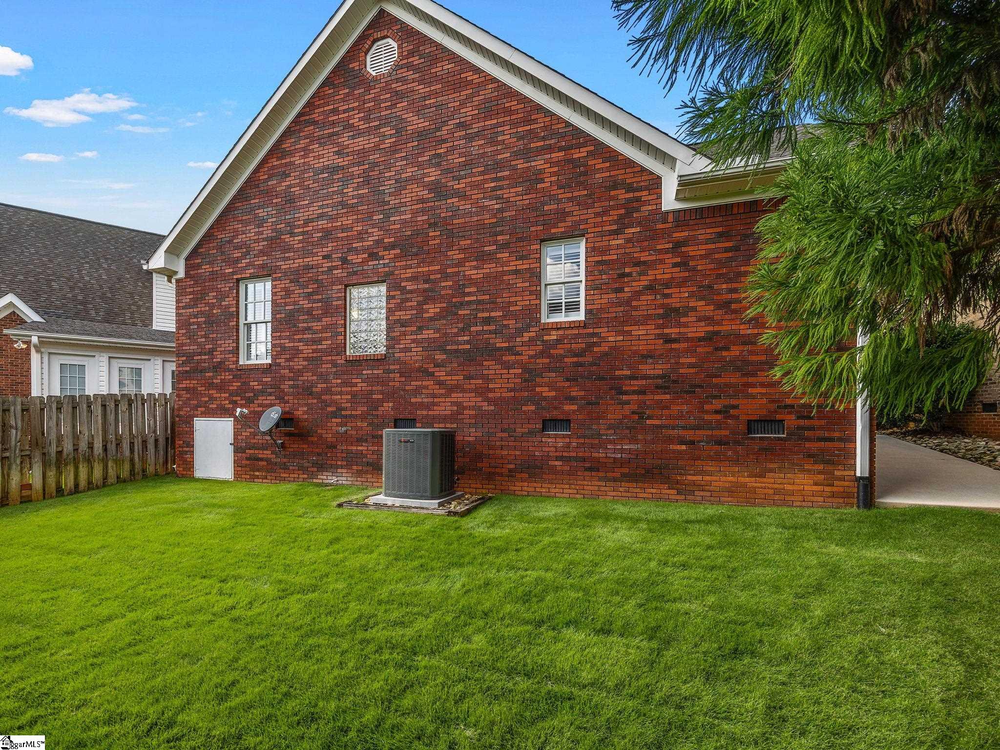 215 Arbours Commons Court Property Photo 32