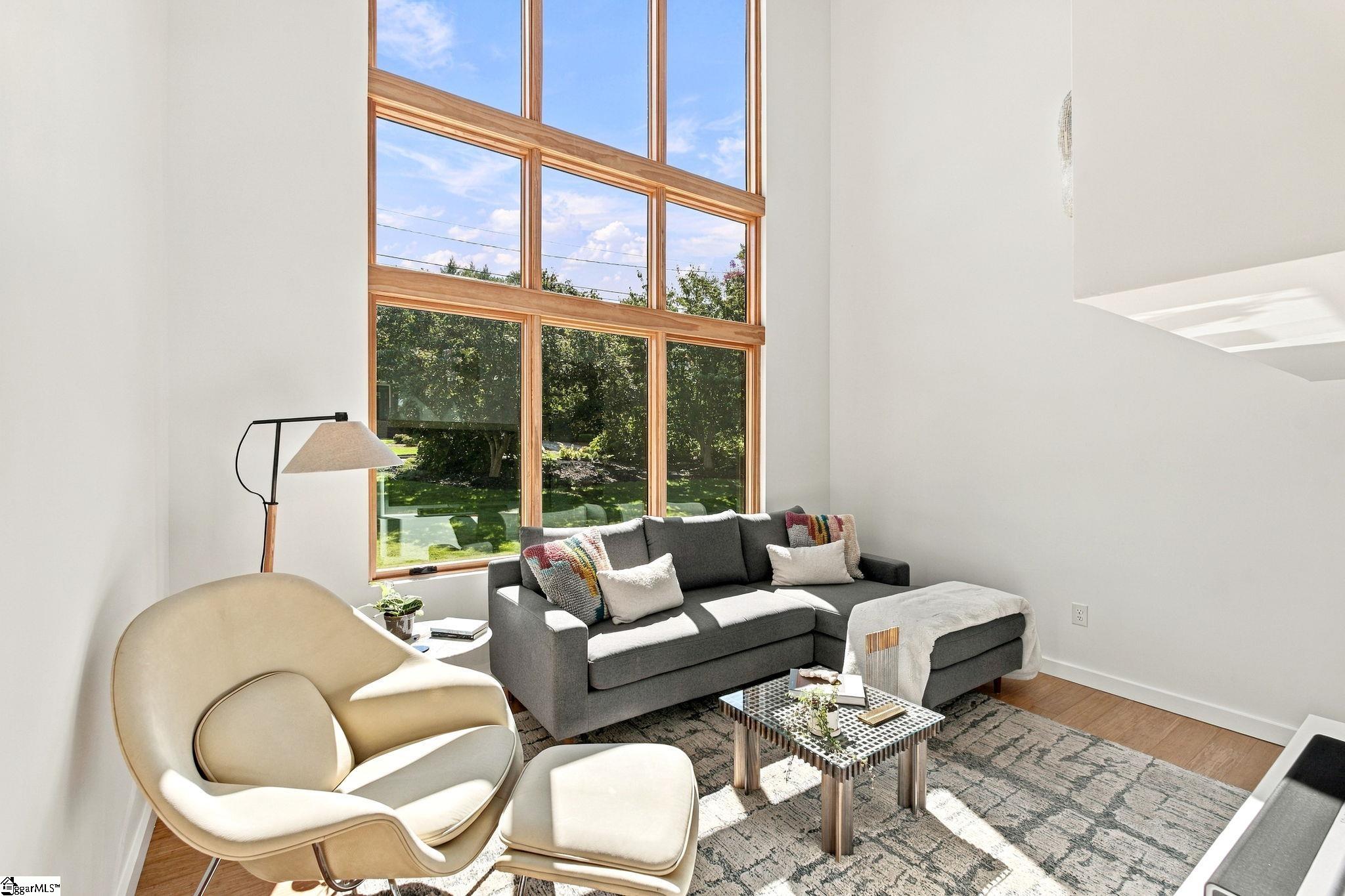 15 E Montclair Avenue Property Photo 19
