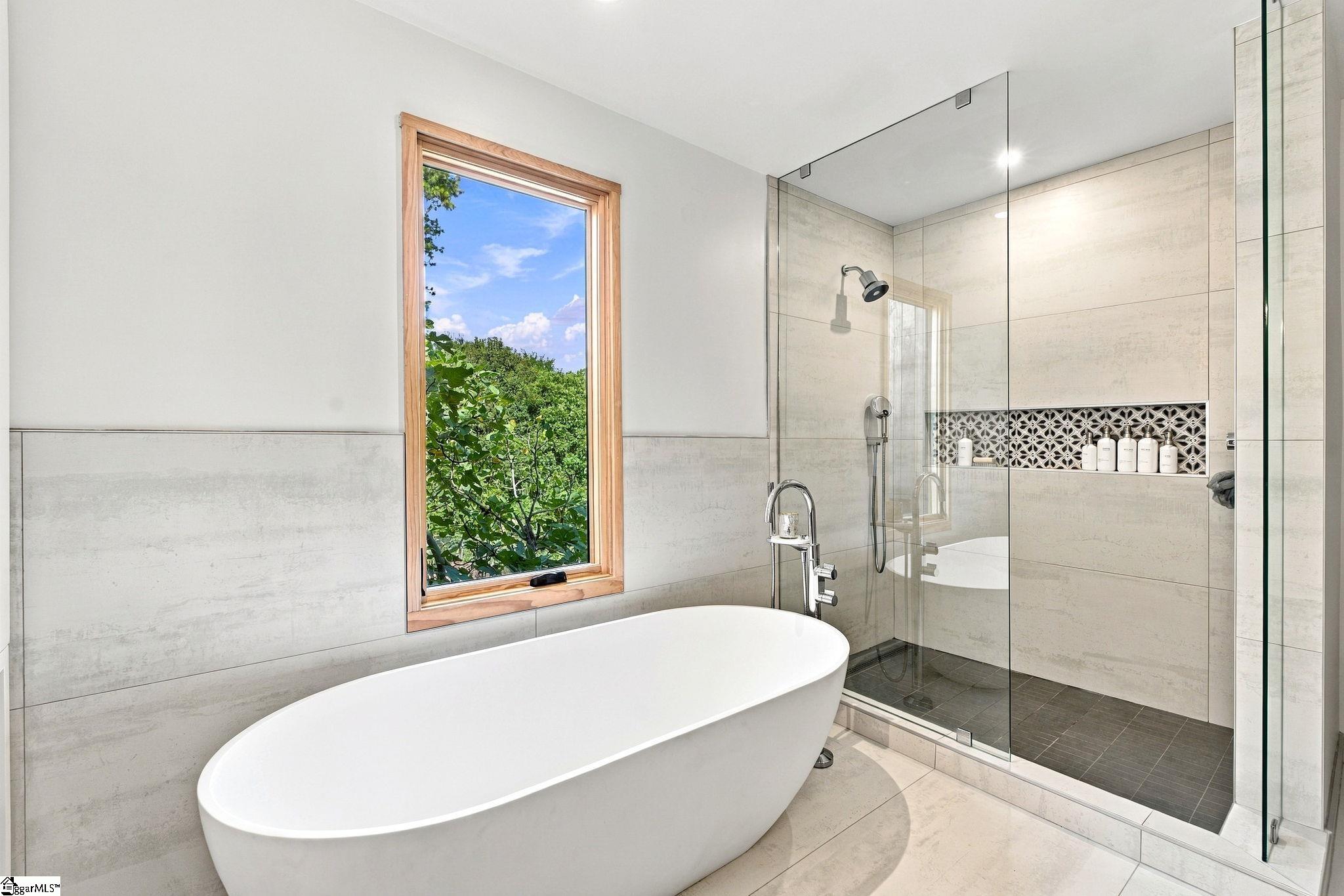 15 E Montclair Avenue Property Photo 28