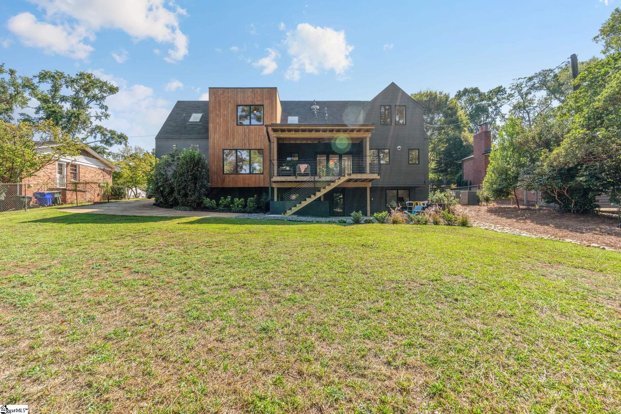 15 E Montclair Avenue Property Photo 46