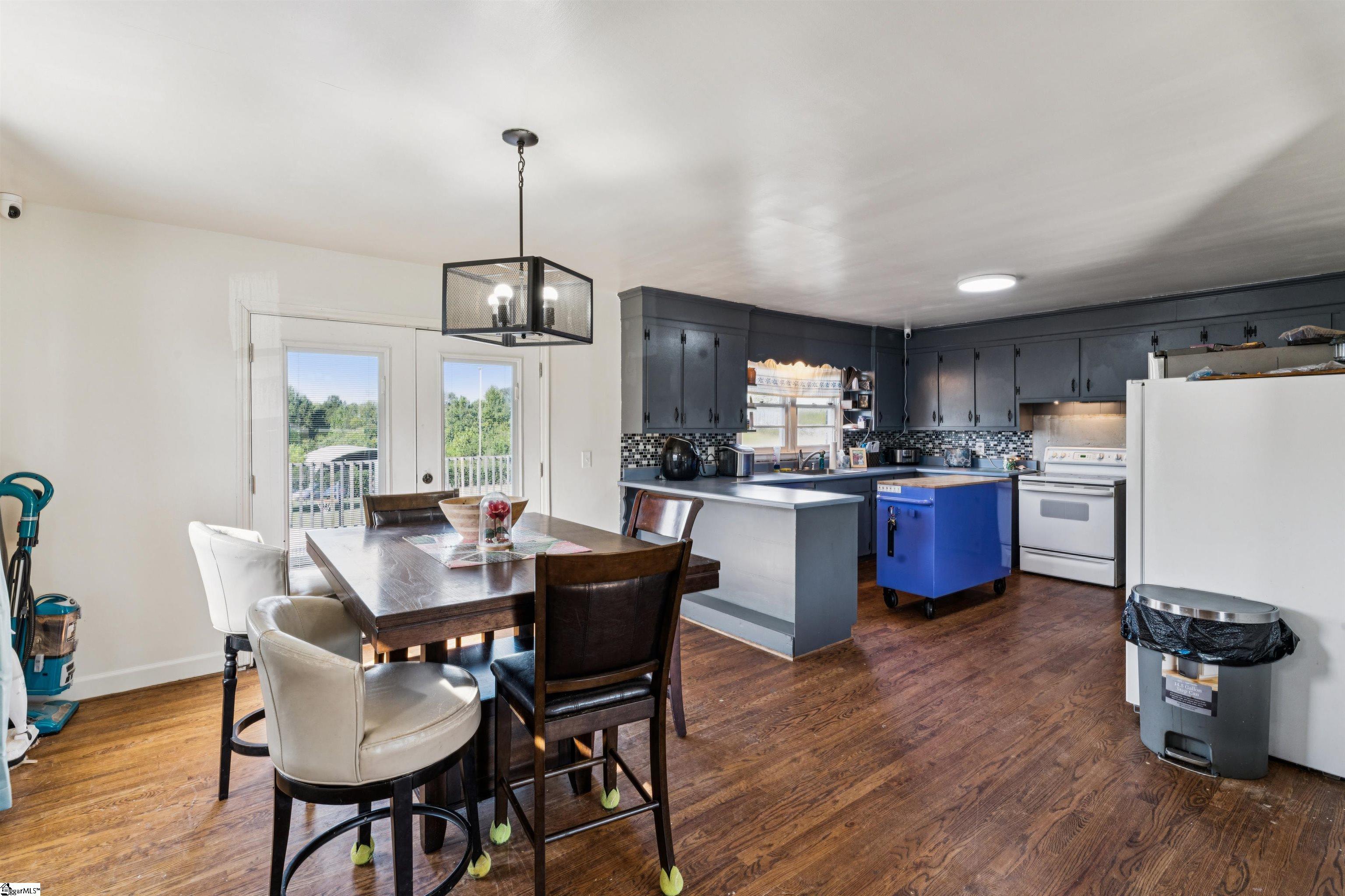 1055 Little Mountain Road Property Photo 13