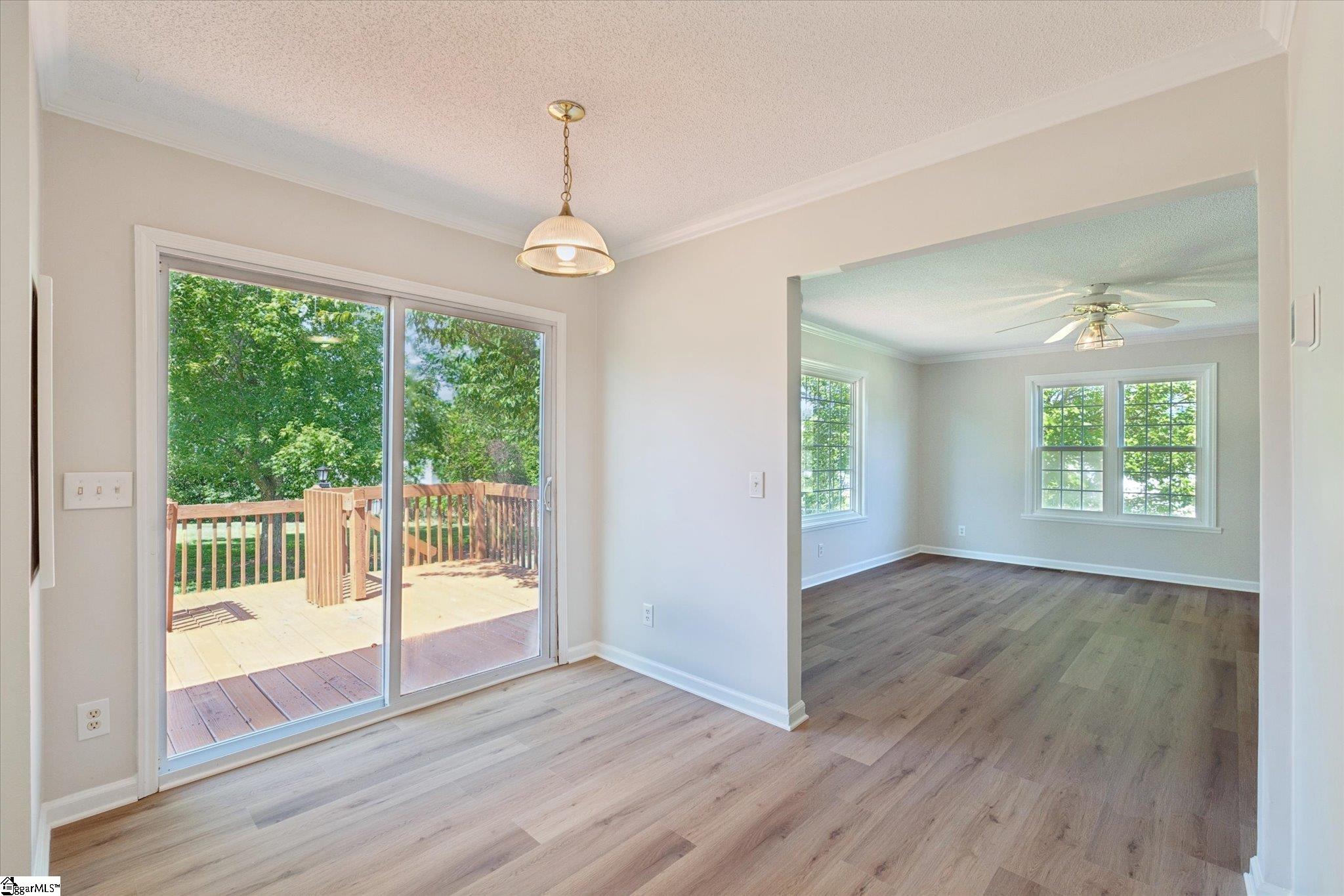 425 Roe Road Property Photo 16