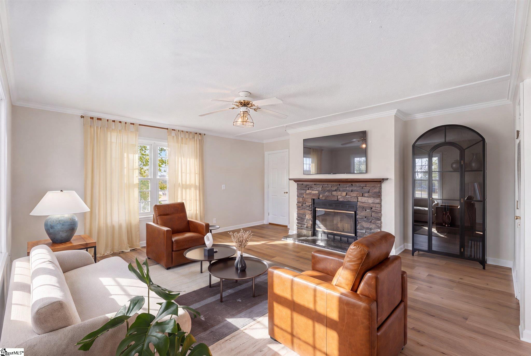 425 Roe Road Property Photo 17