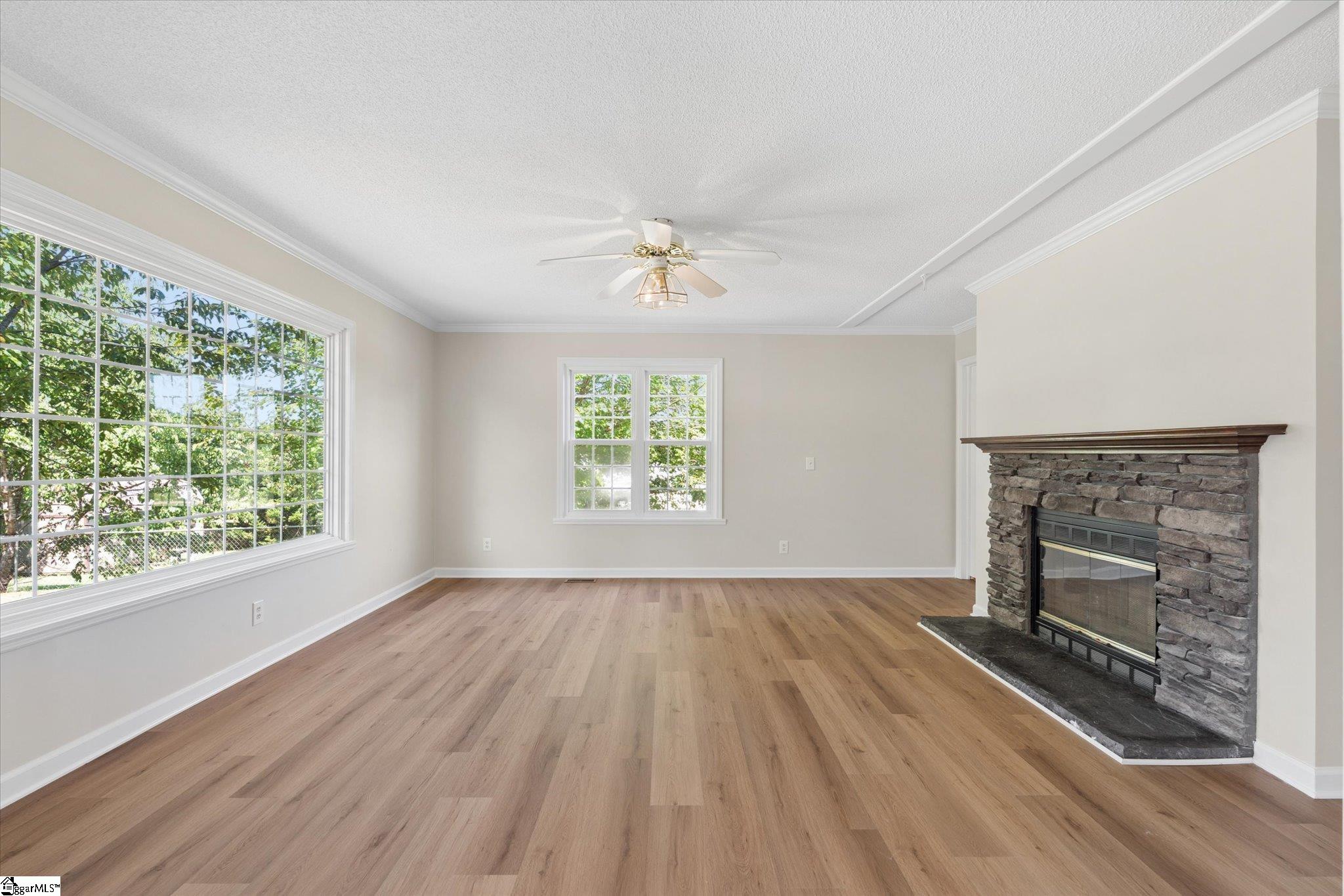 425 Roe Road Property Photo 18