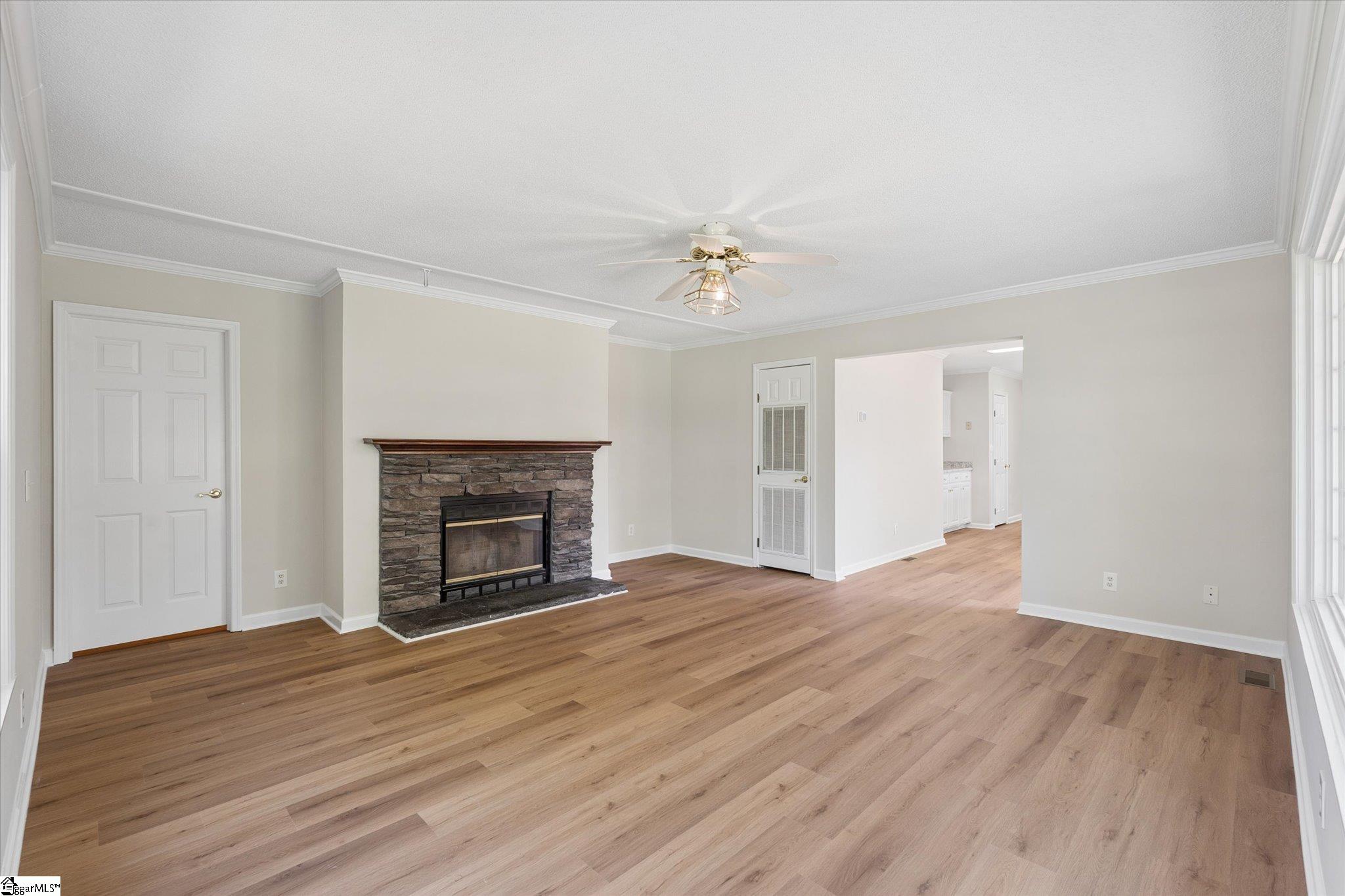 425 Roe Road Property Photo 19
