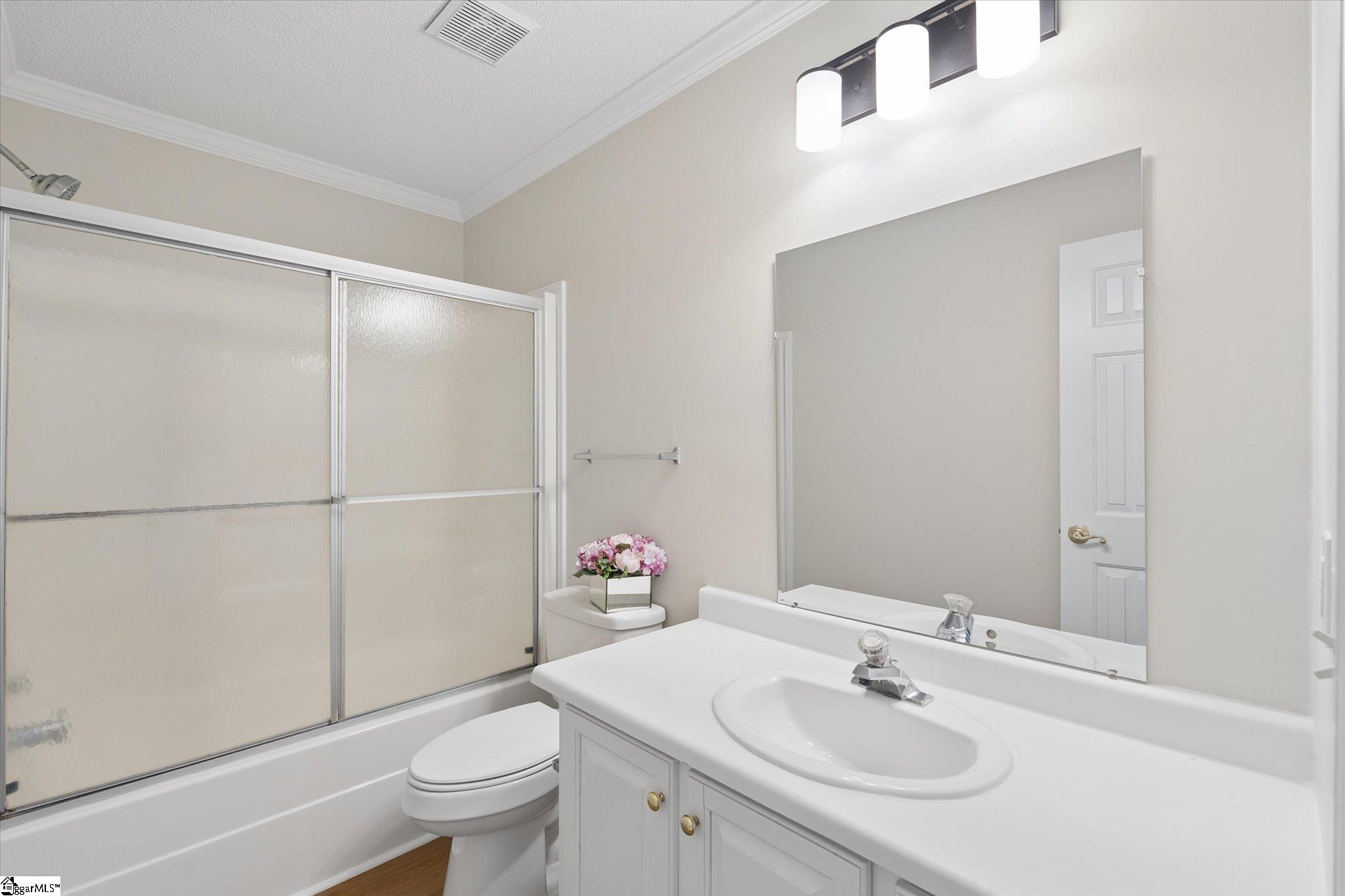 425 Roe Road Property Photo 27