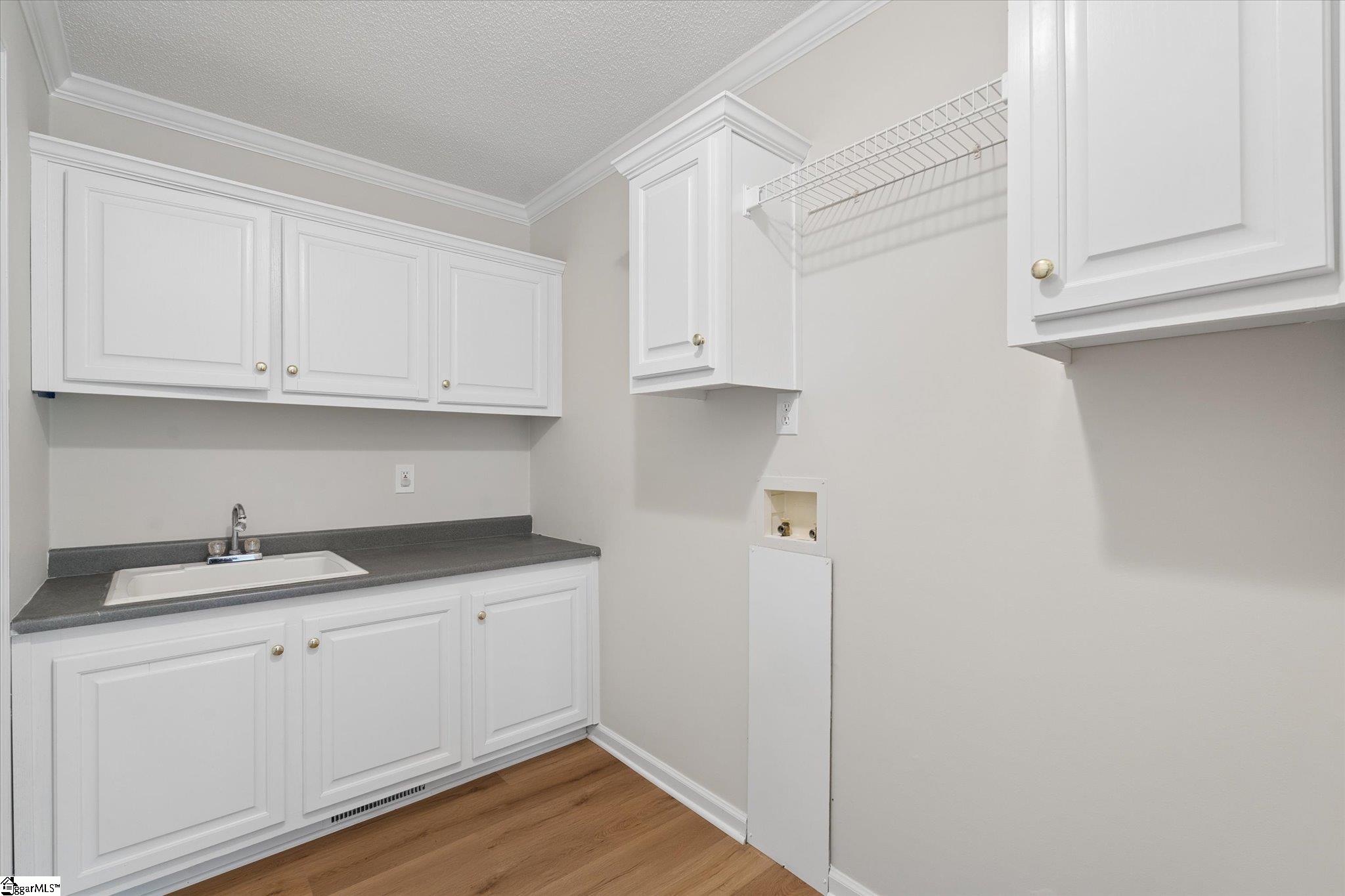 425 Roe Road Property Photo 28