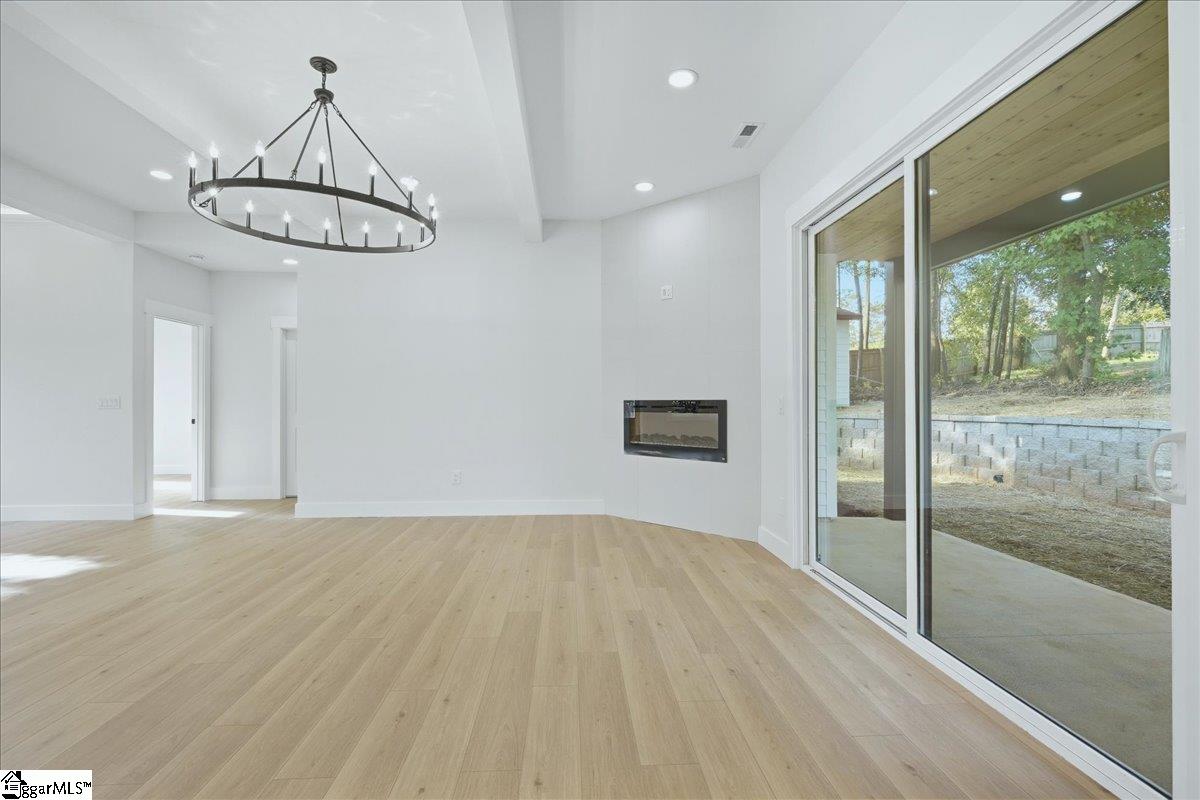 201 Maple Street Property Photo 6