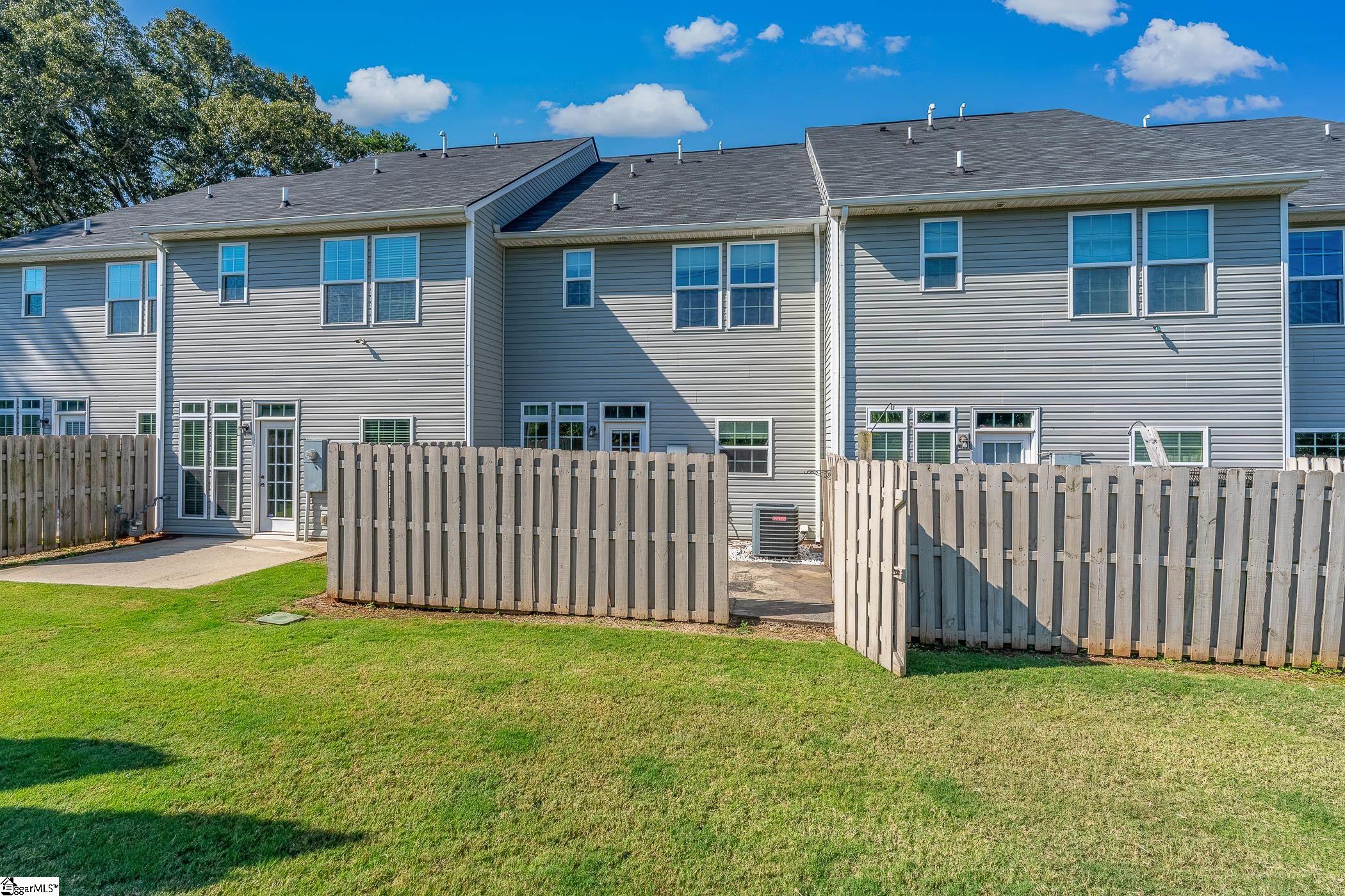 461 Christiane Way Property Photo 19