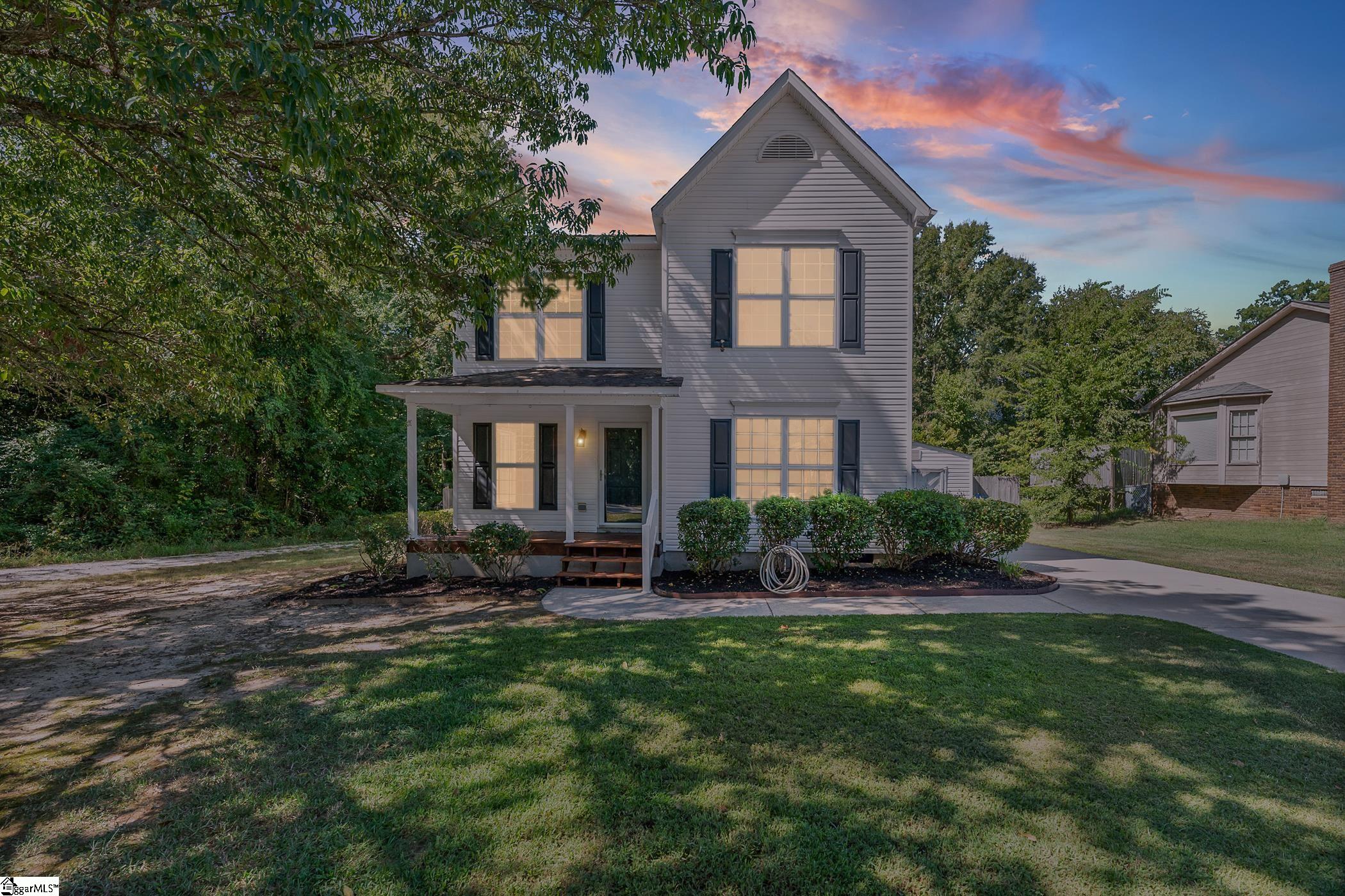 203 Curl Creek Road Property Photo 2
