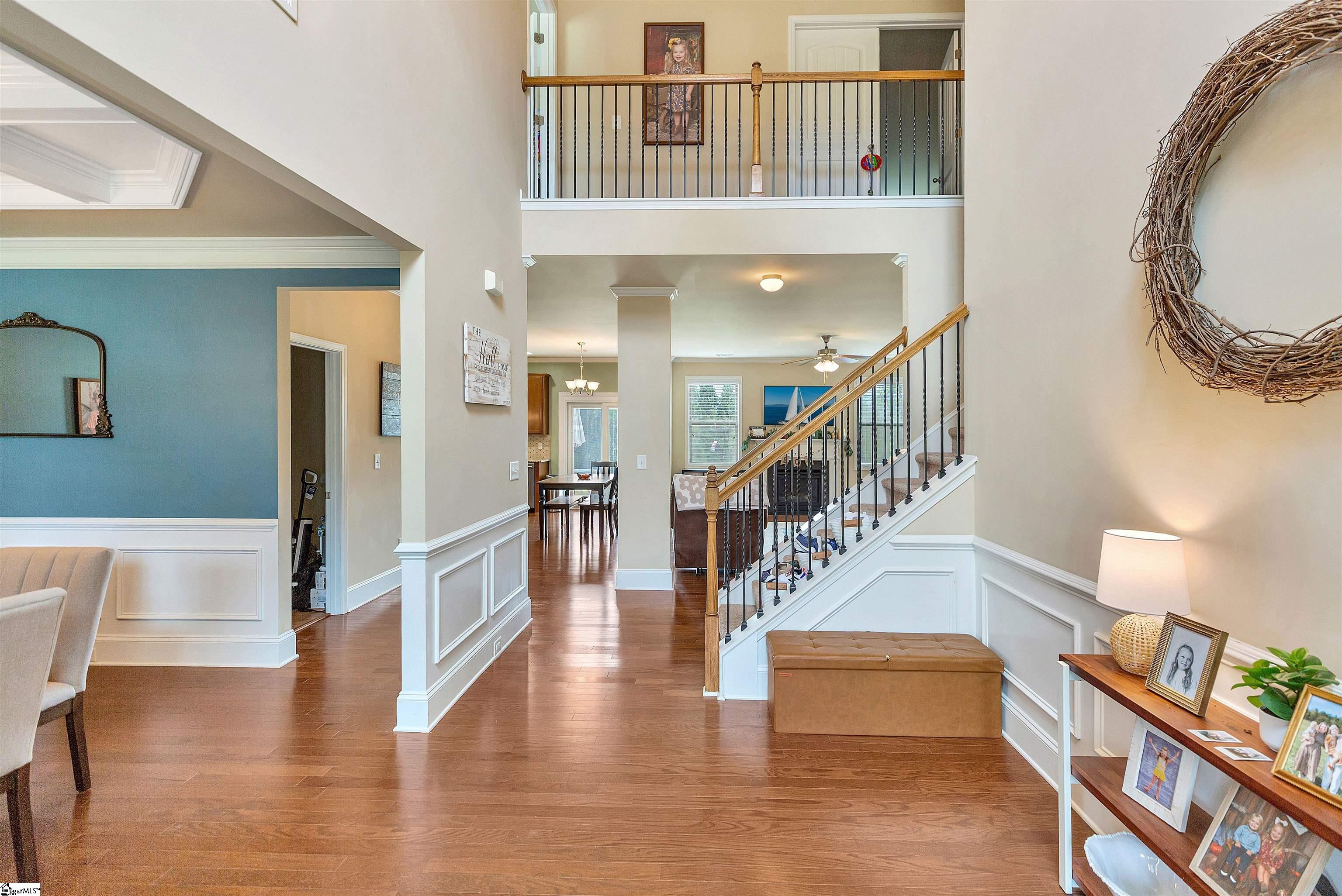 1009 Hillcrest Court Property Photo 6