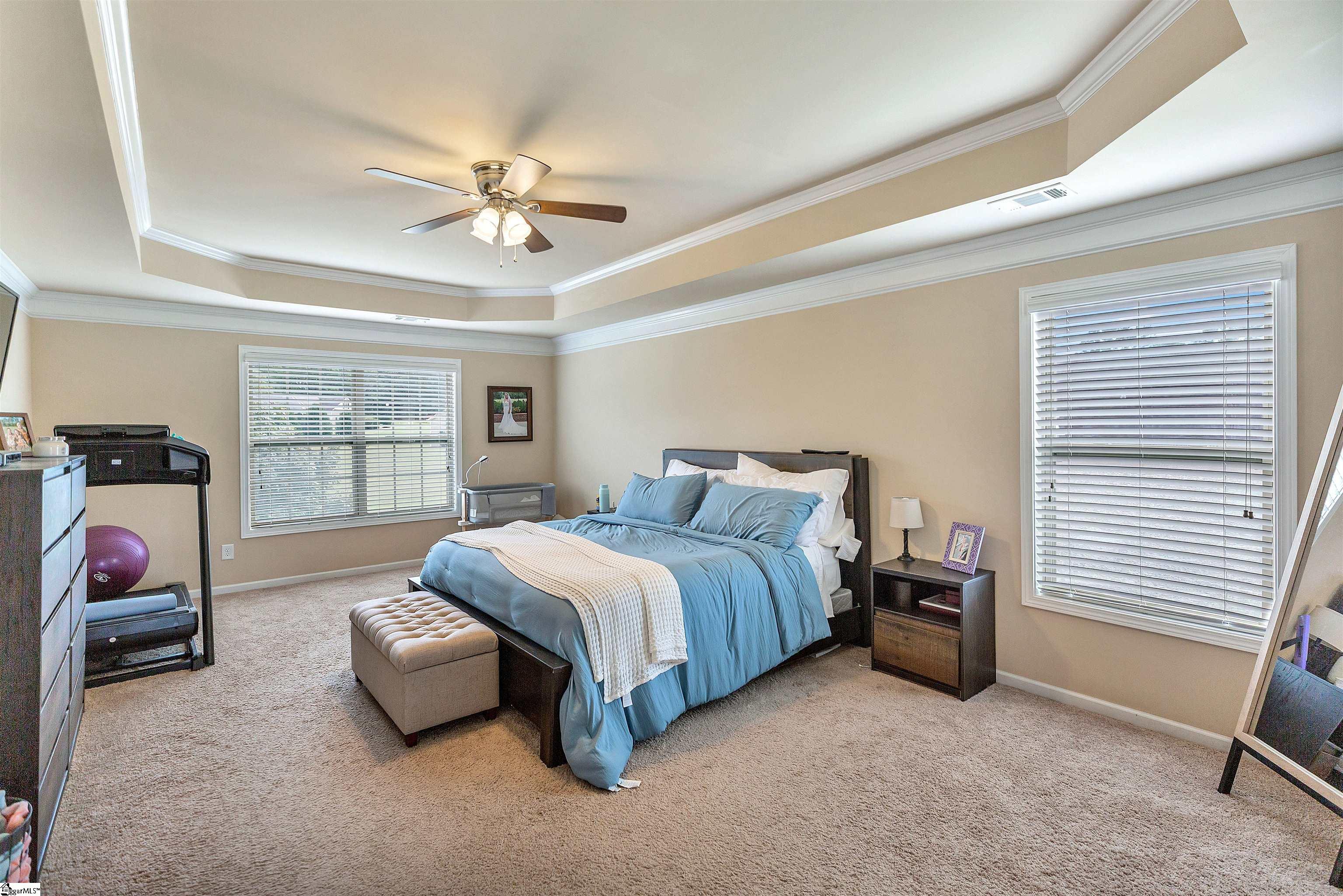 1009 Hillcrest Court Property Photo 22