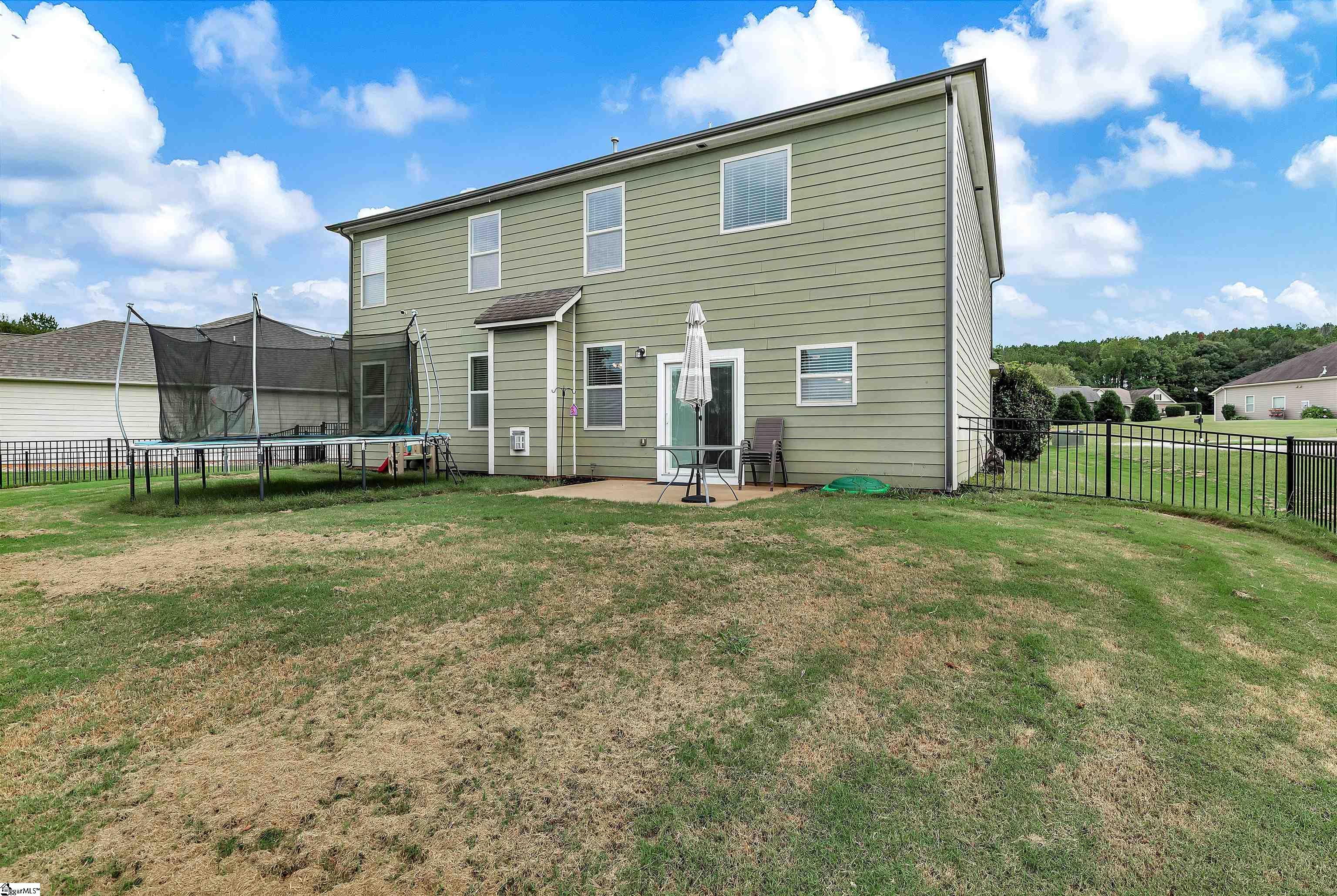 1009 Hillcrest Court Property Photo 33