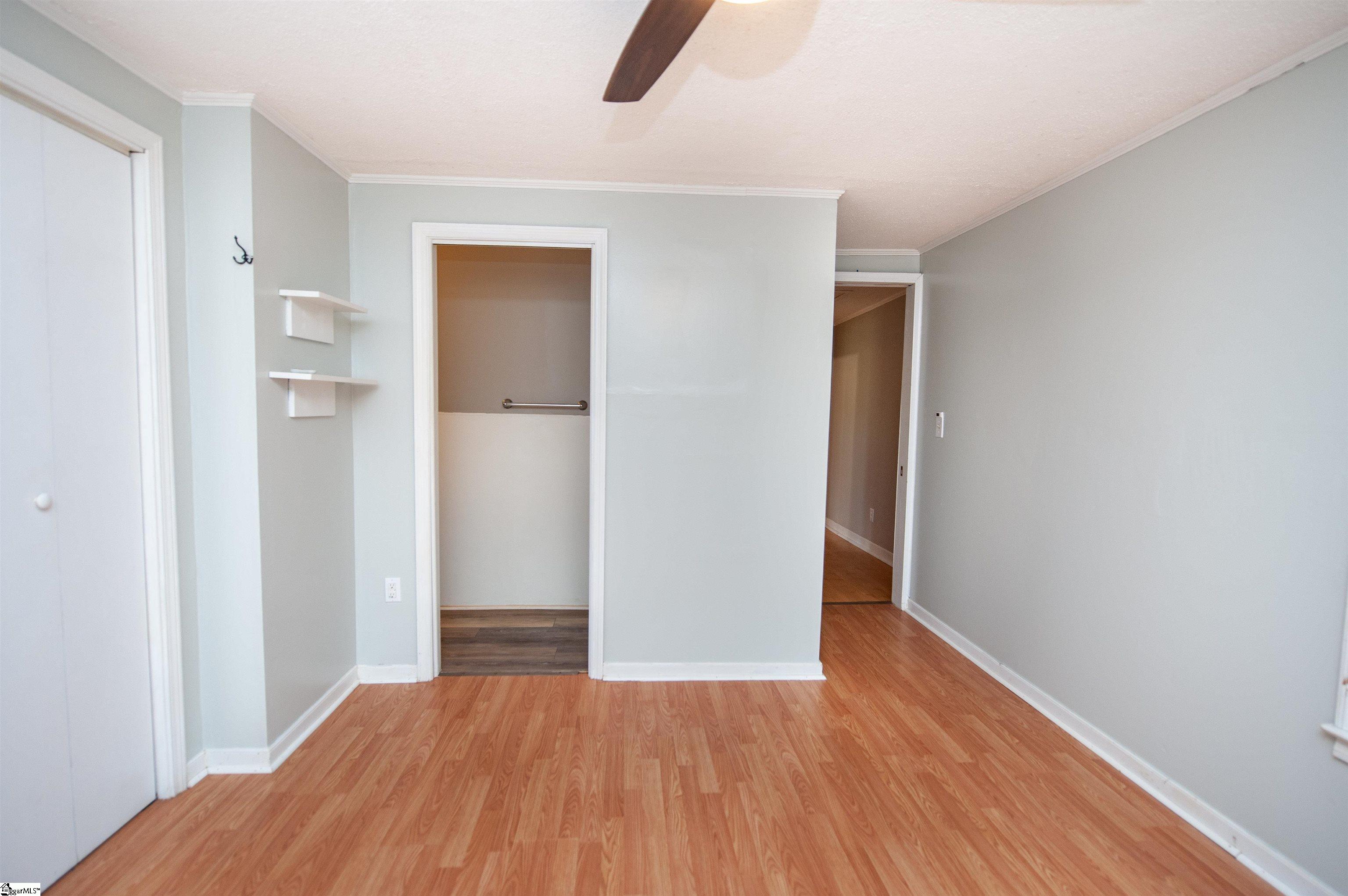 180 Brock Street Property Photo 13
