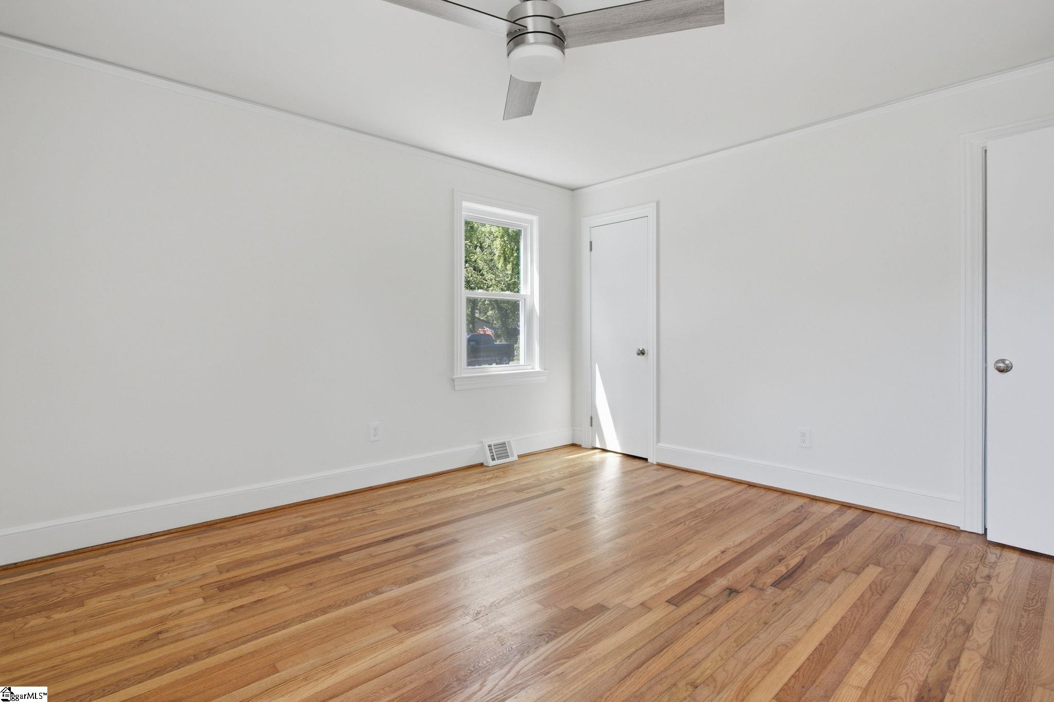 318 Elizabeth Drive Property Photo 15