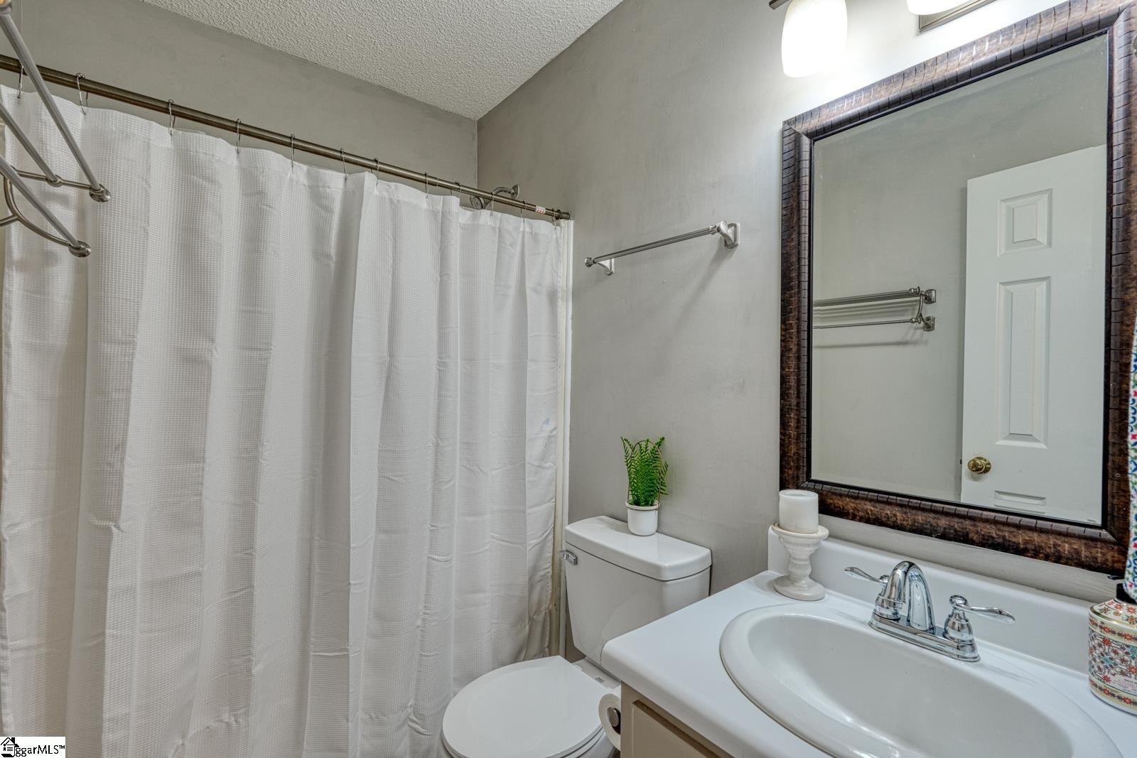 300 E Myles Lane Property Photo 17