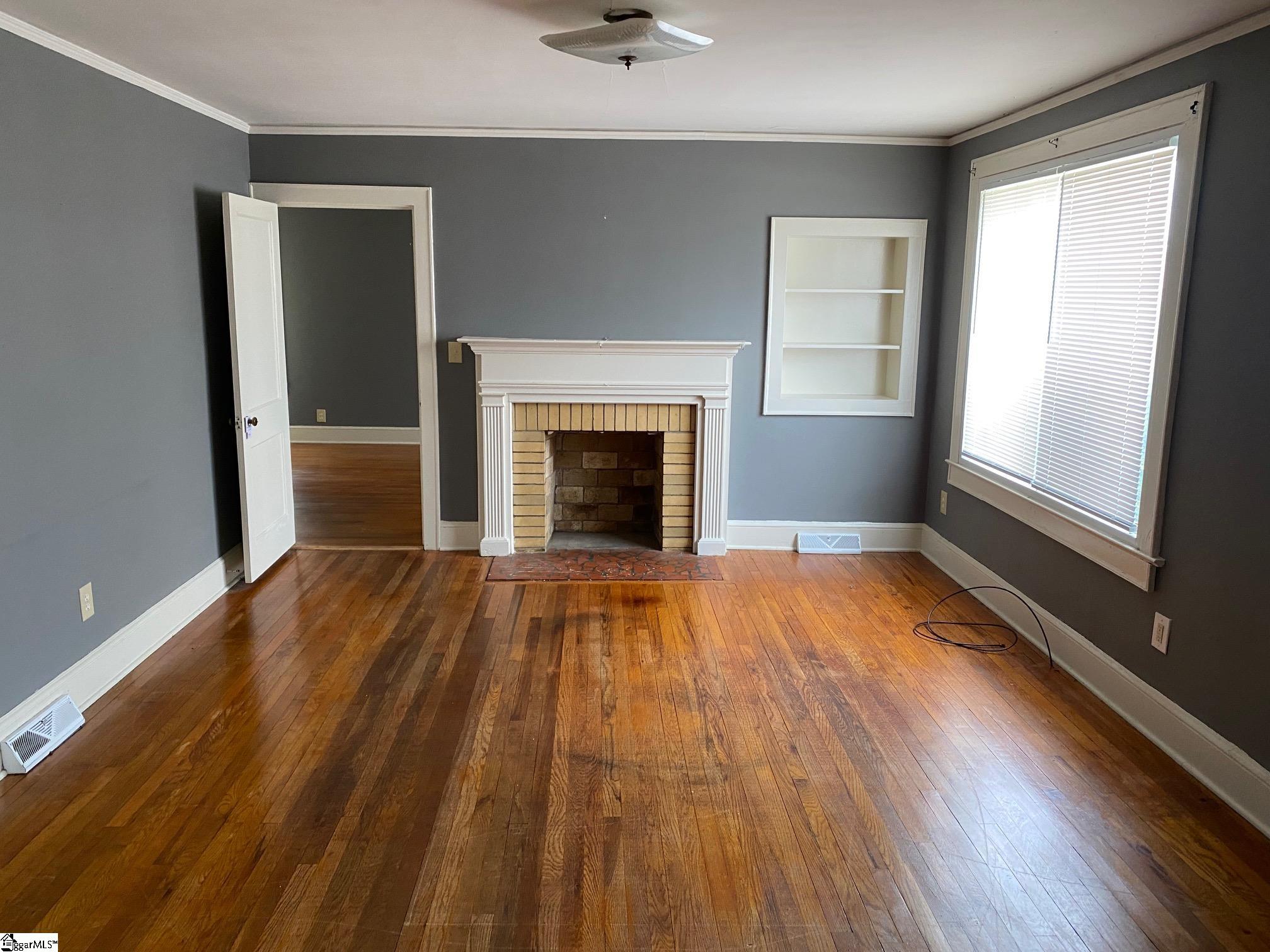 6909 White Horse Road Property Photo 11