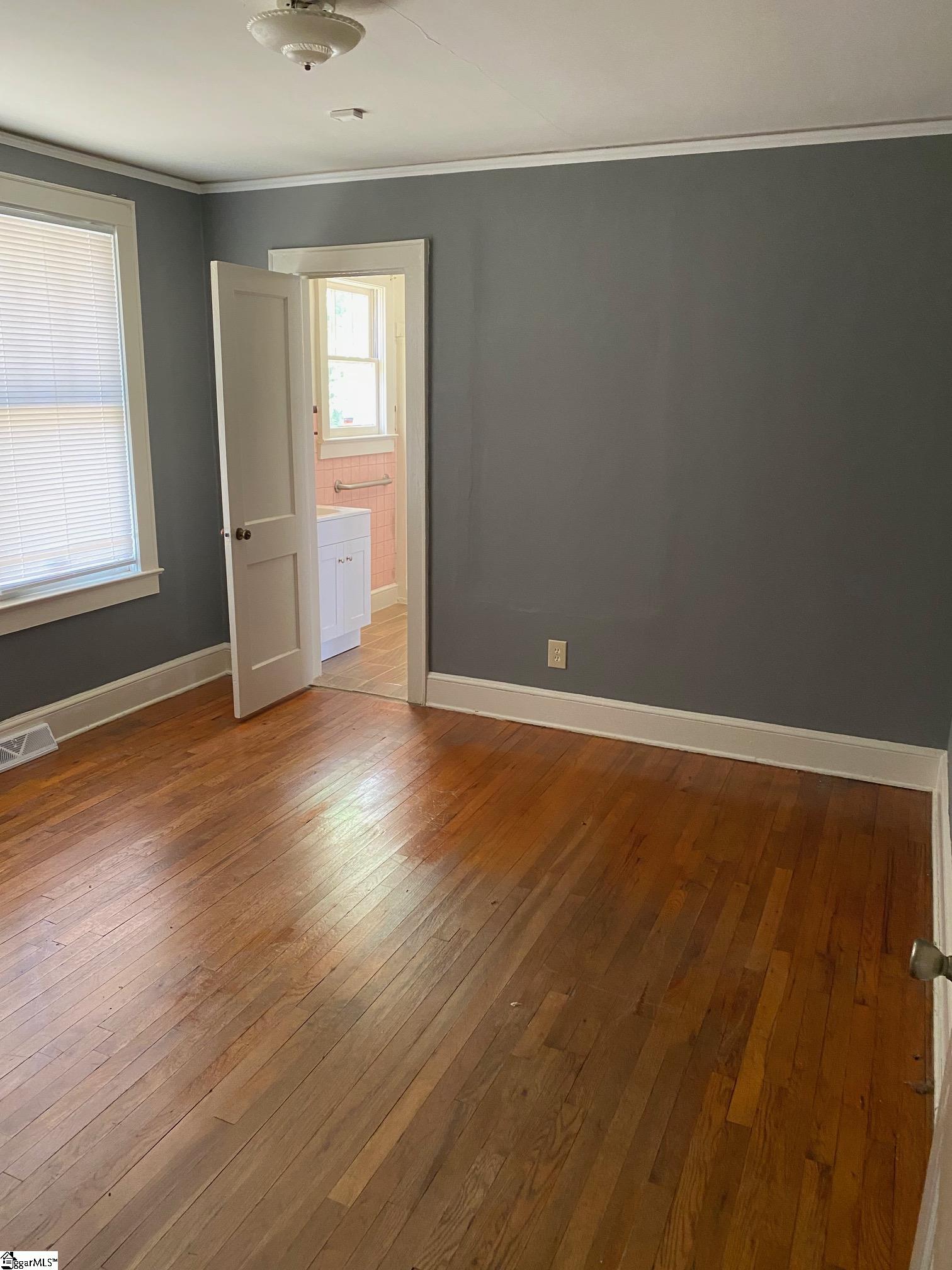 6909 White Horse Road Property Photo 19