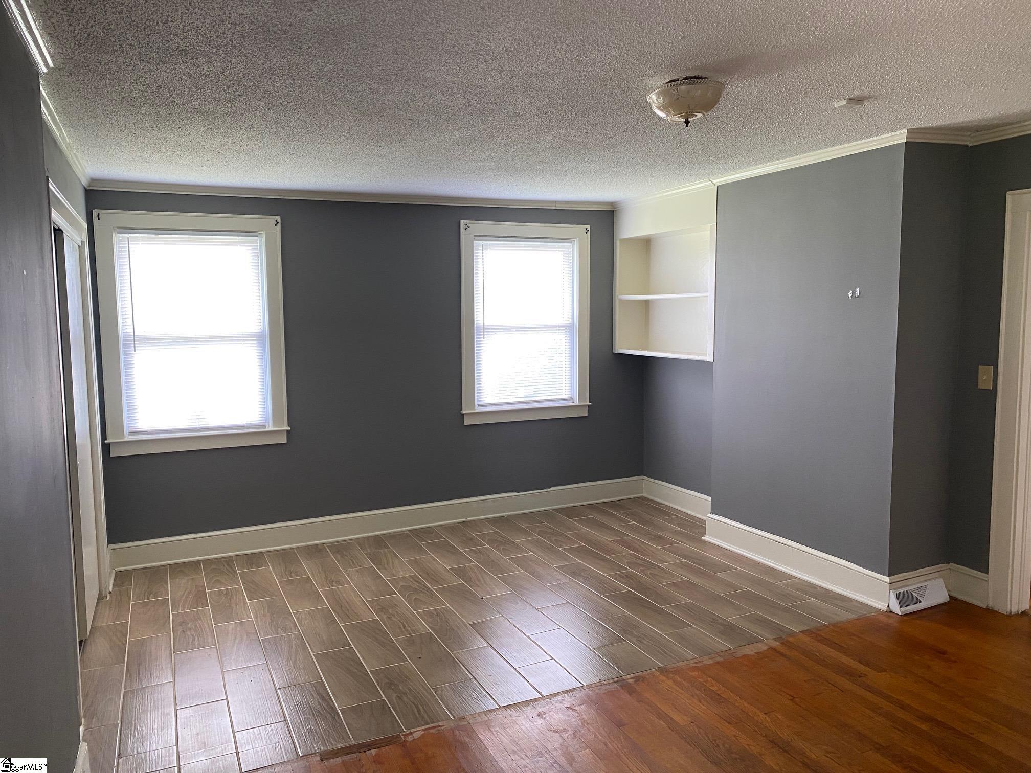 6909 White Horse Road Property Photo 20