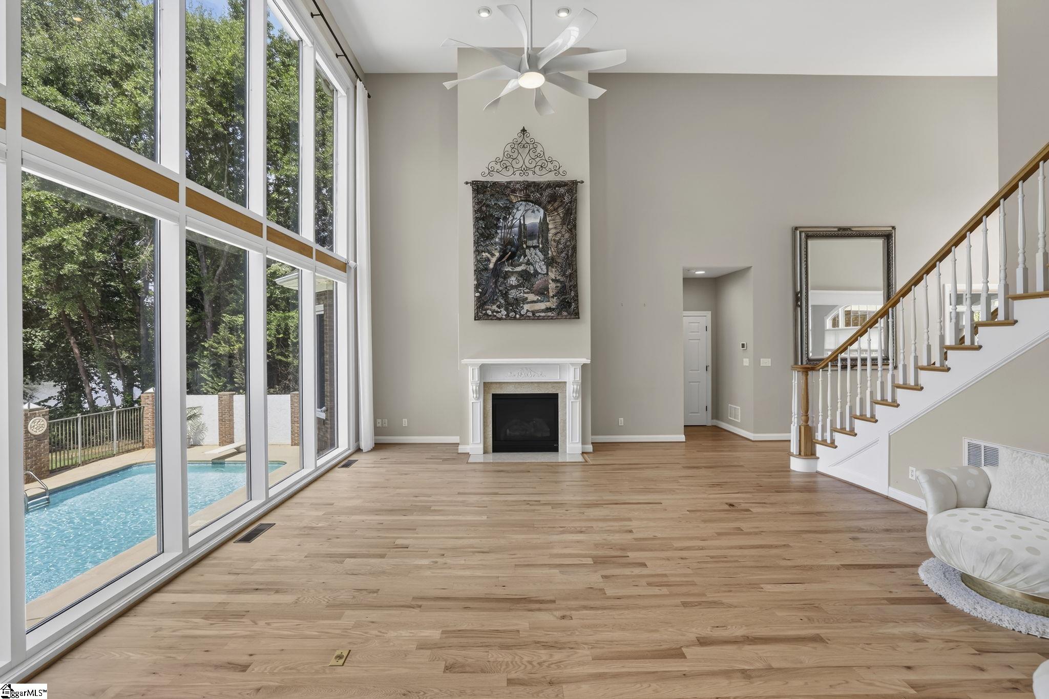 227 Woodlake Drive Property Photo 14