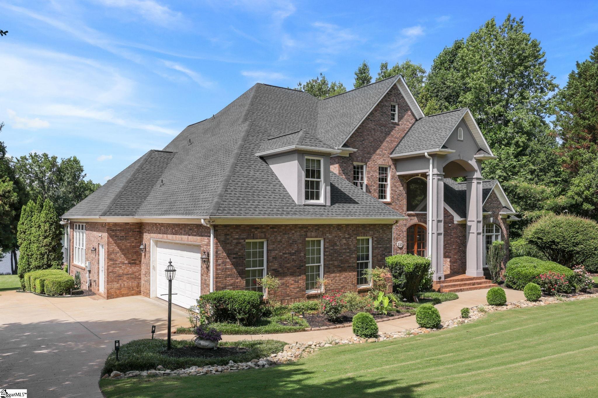 227 Woodlake Drive Property Photo 46